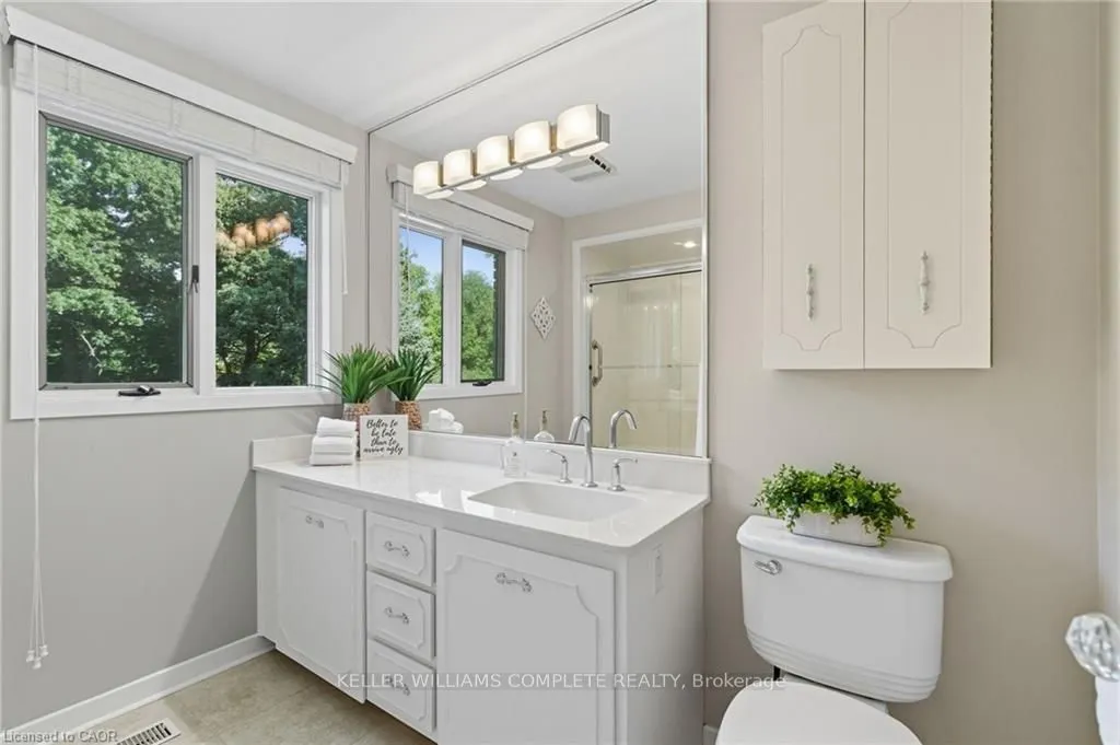 345 Jerseyville Road W