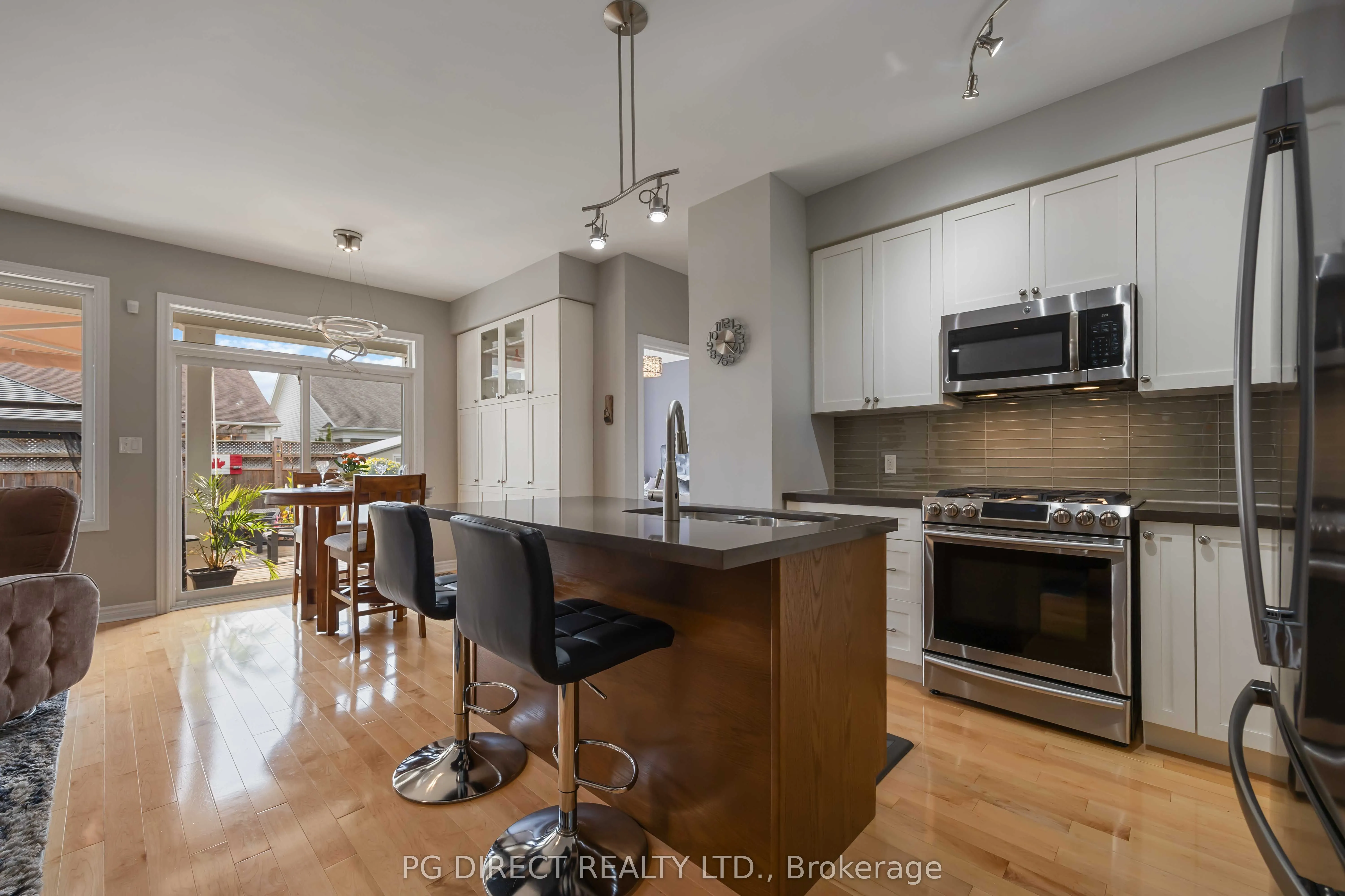 17 Deacon Crescent