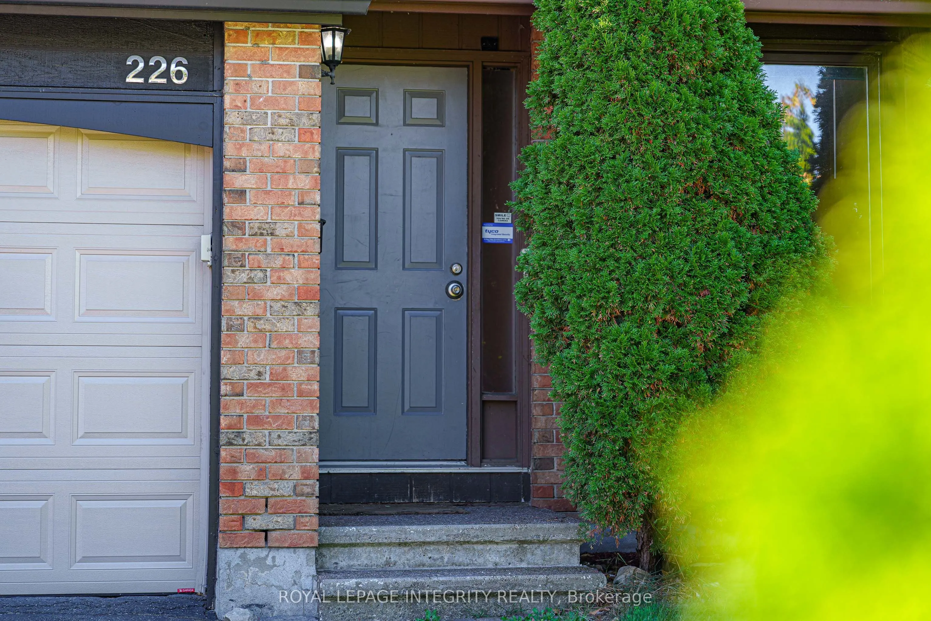 226 Sherway Drive