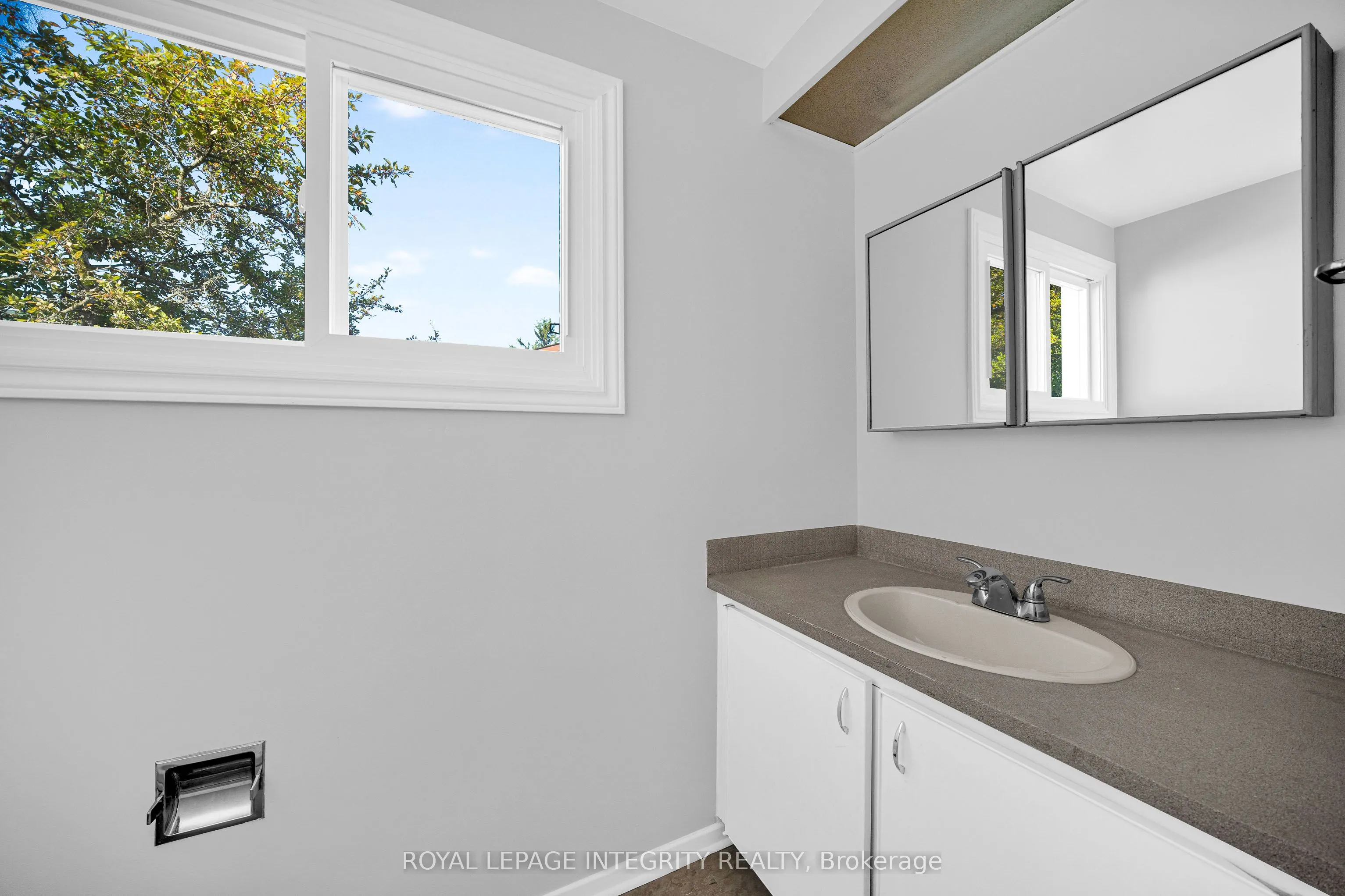 226 Sherway Drive