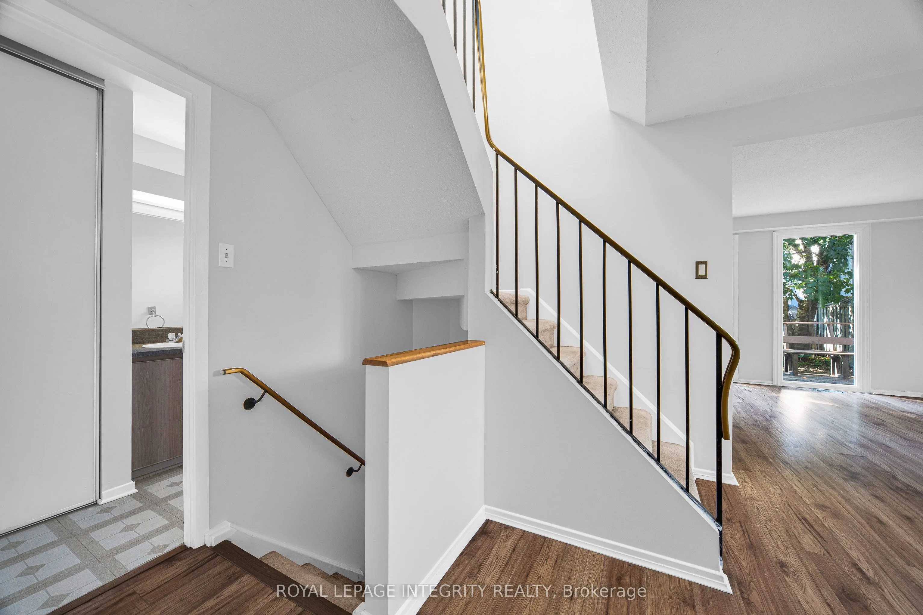 226 Sherway Drive