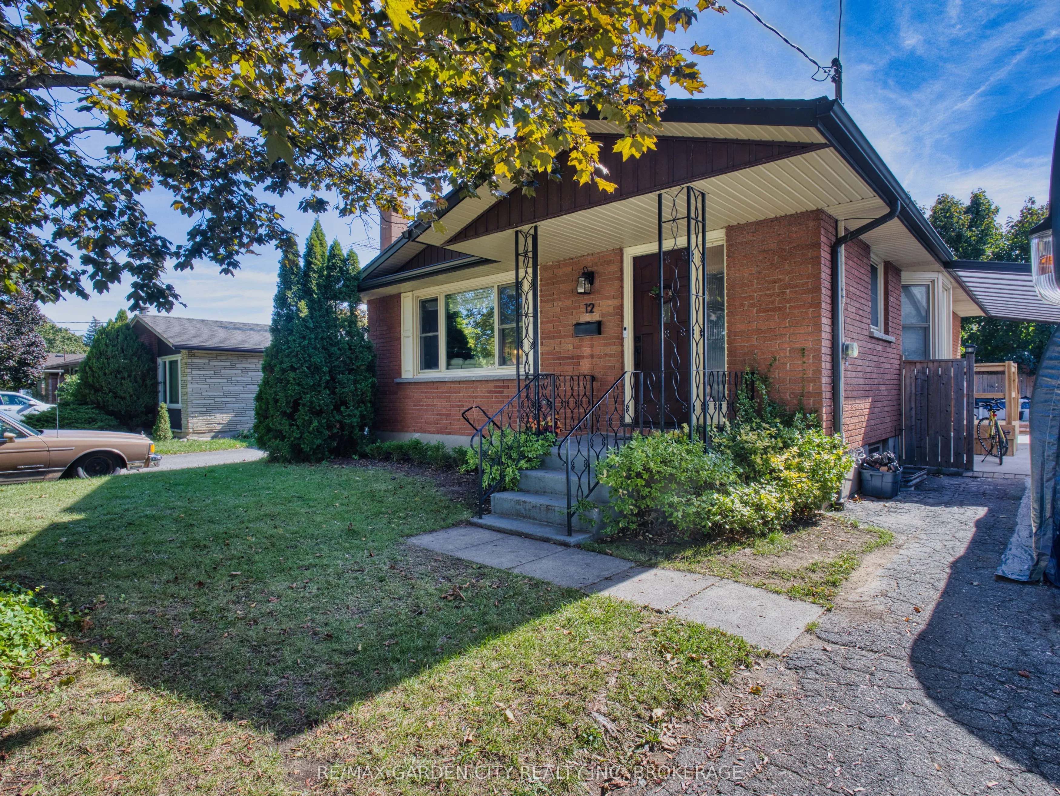 12 Princeway Drive