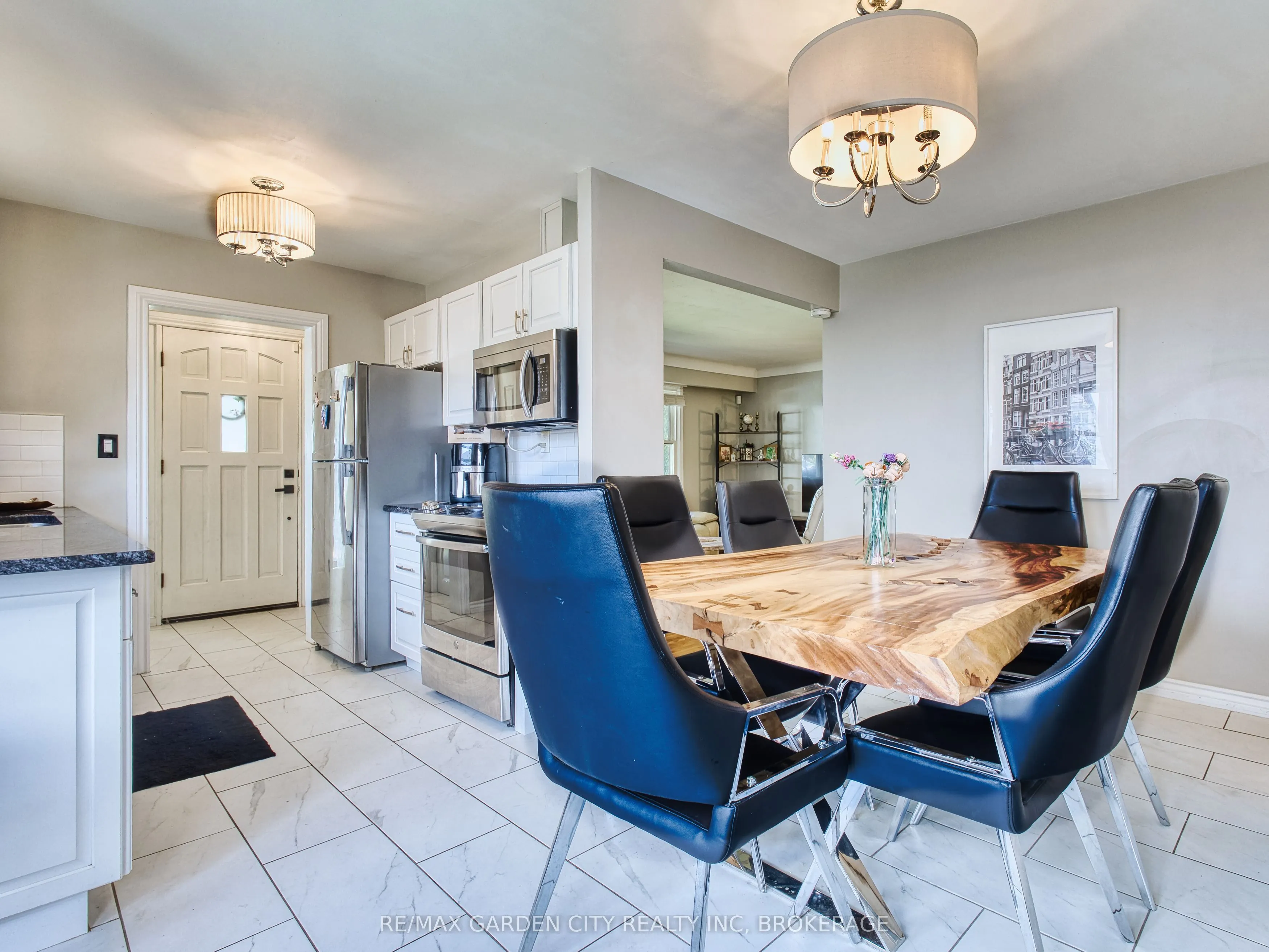 12 Princeway Drive