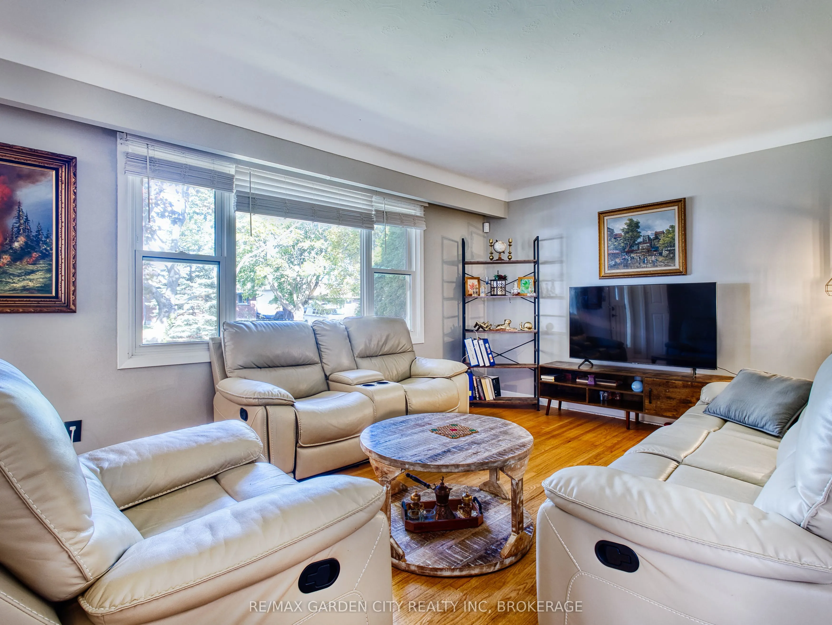 12 Princeway Drive