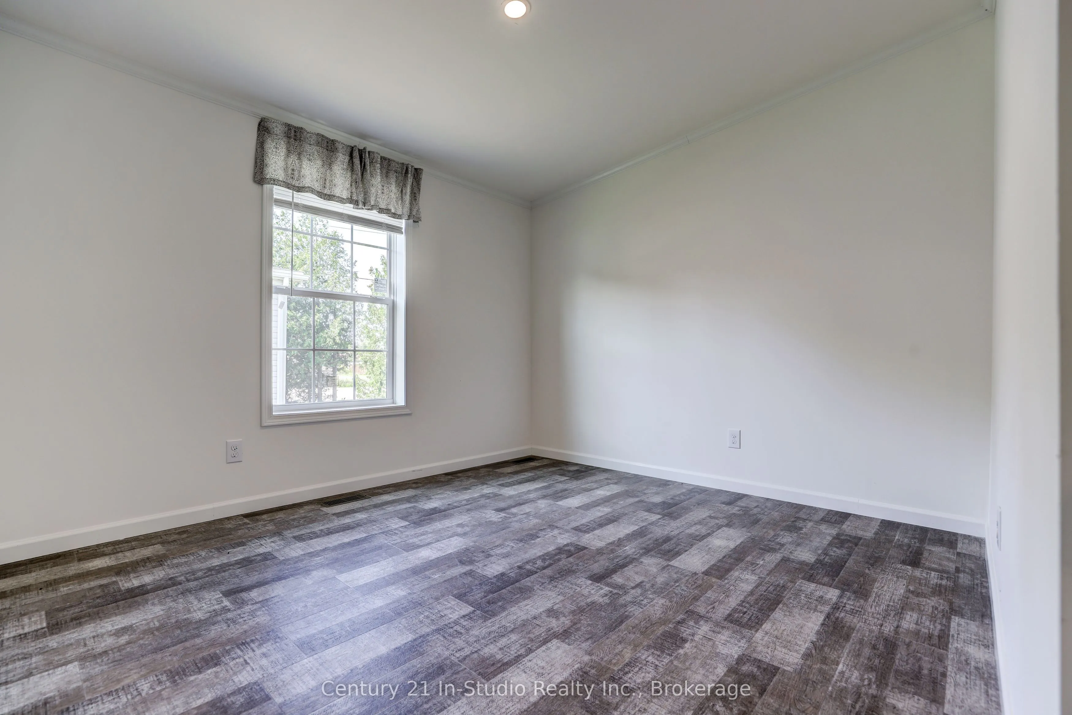 332 Concession 6, #63