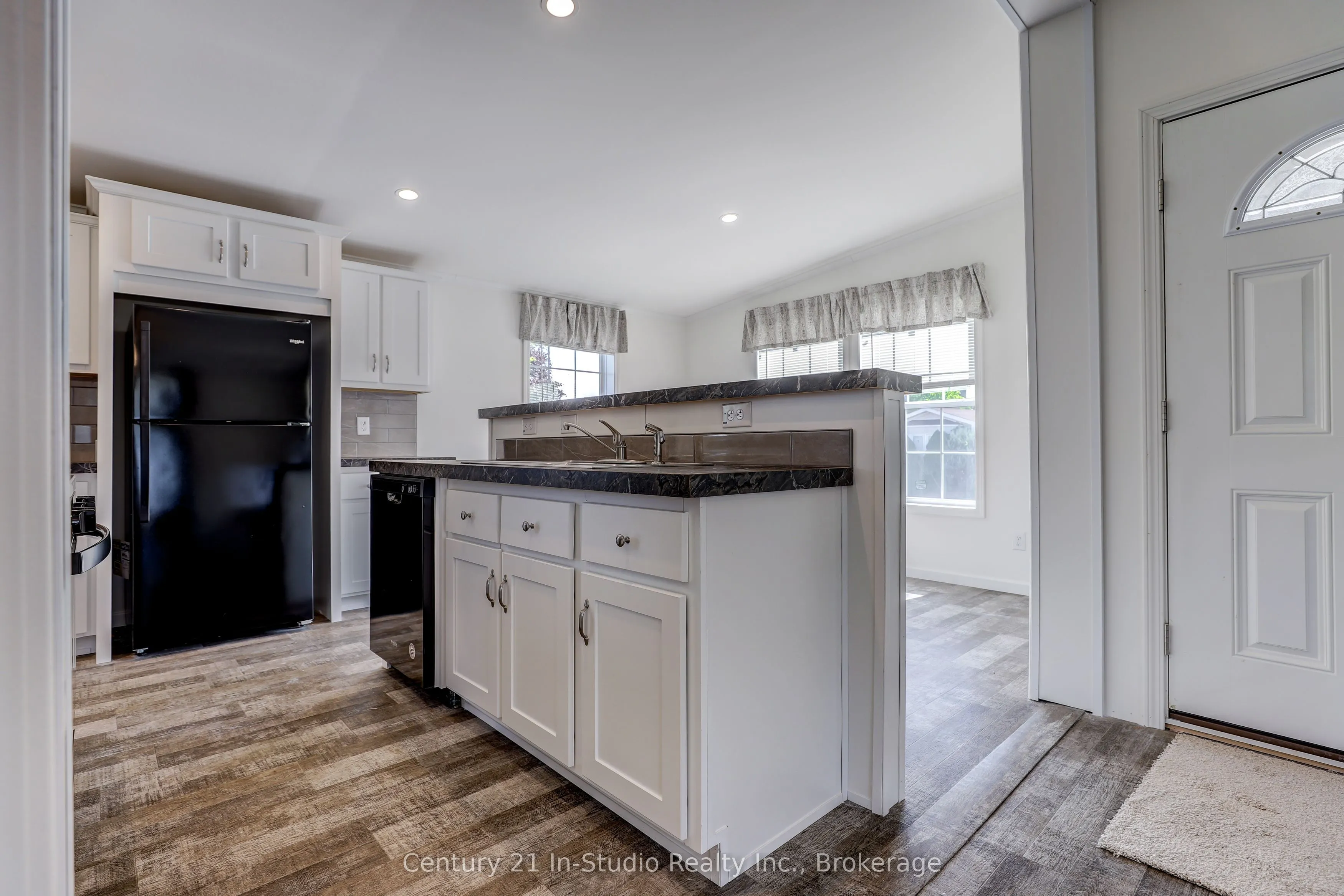 332 Concession 6, #63