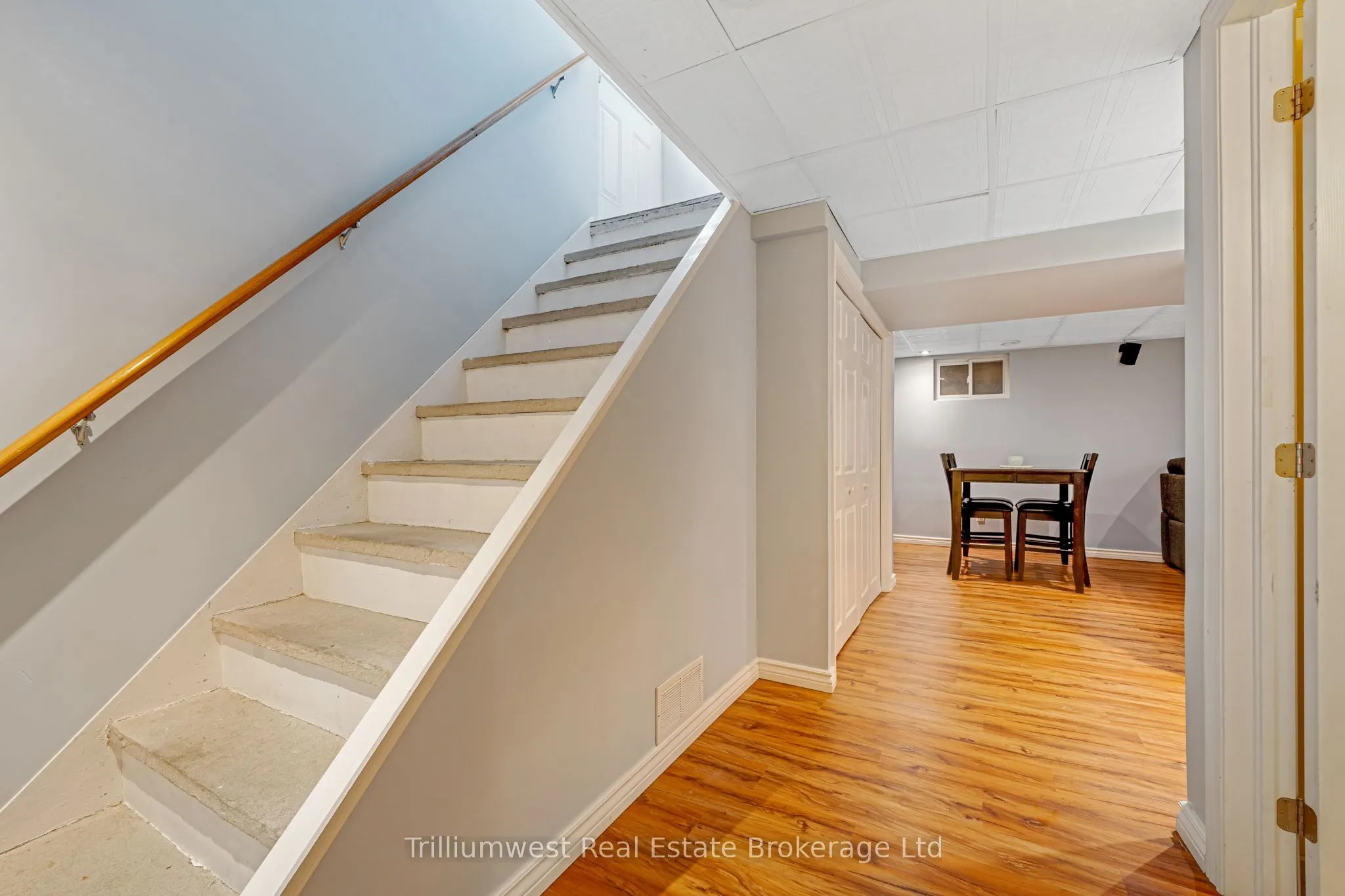 130 Dalegrove Drive