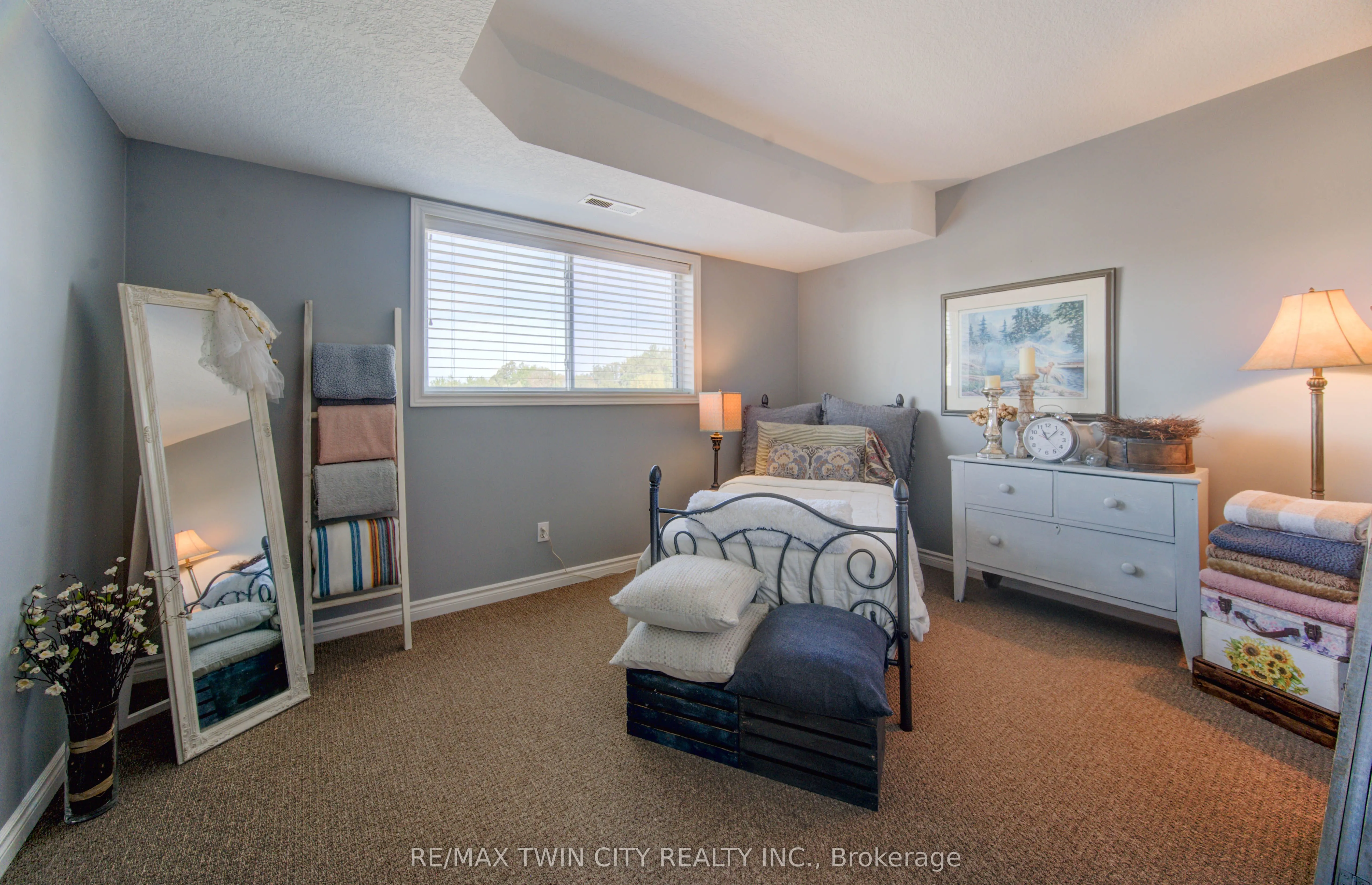345 Briarmeadow Drive, #402