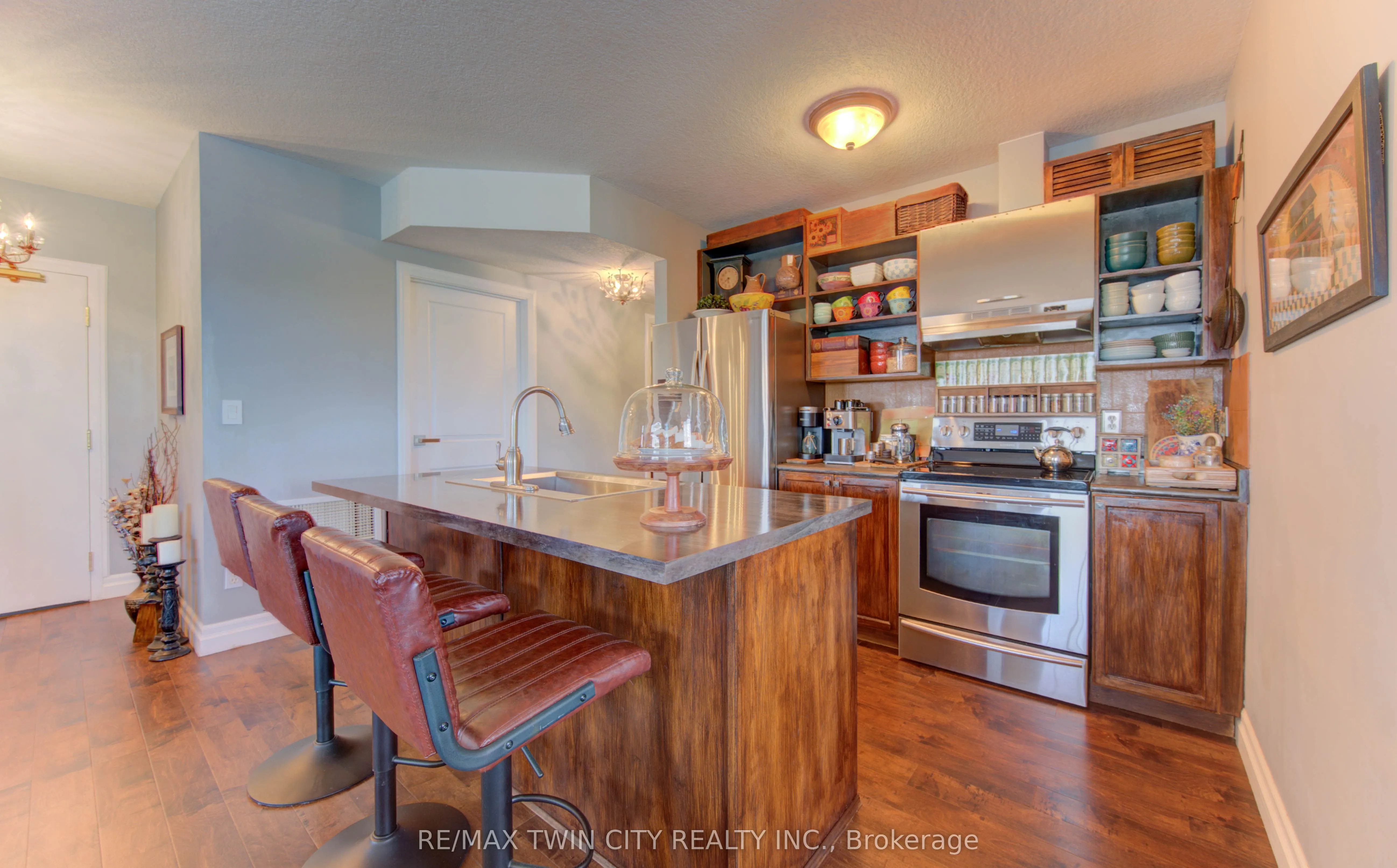 345 Briarmeadow Drive, #402