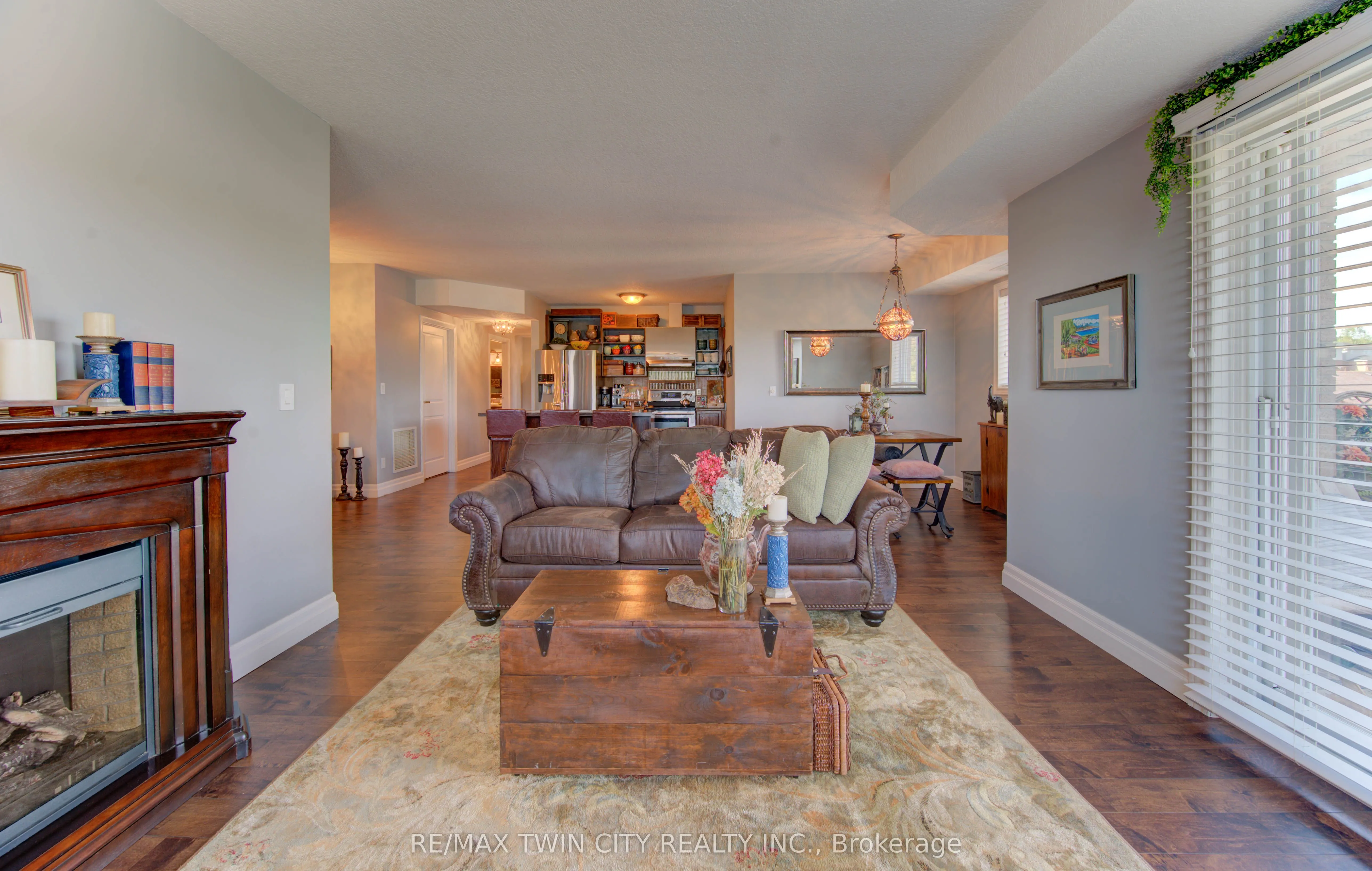 345 Briarmeadow Drive, #402