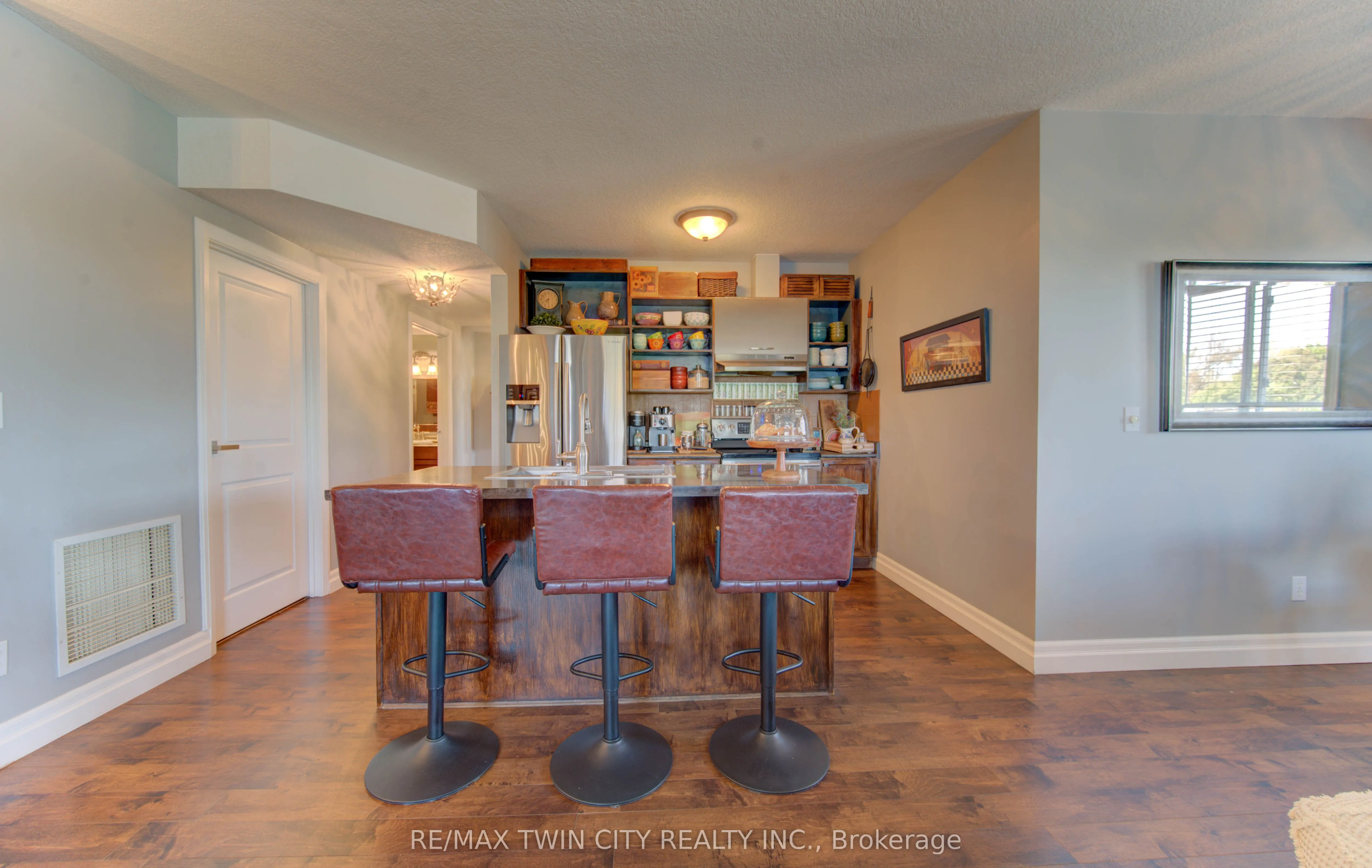 345 Briarmeadow Drive, #402