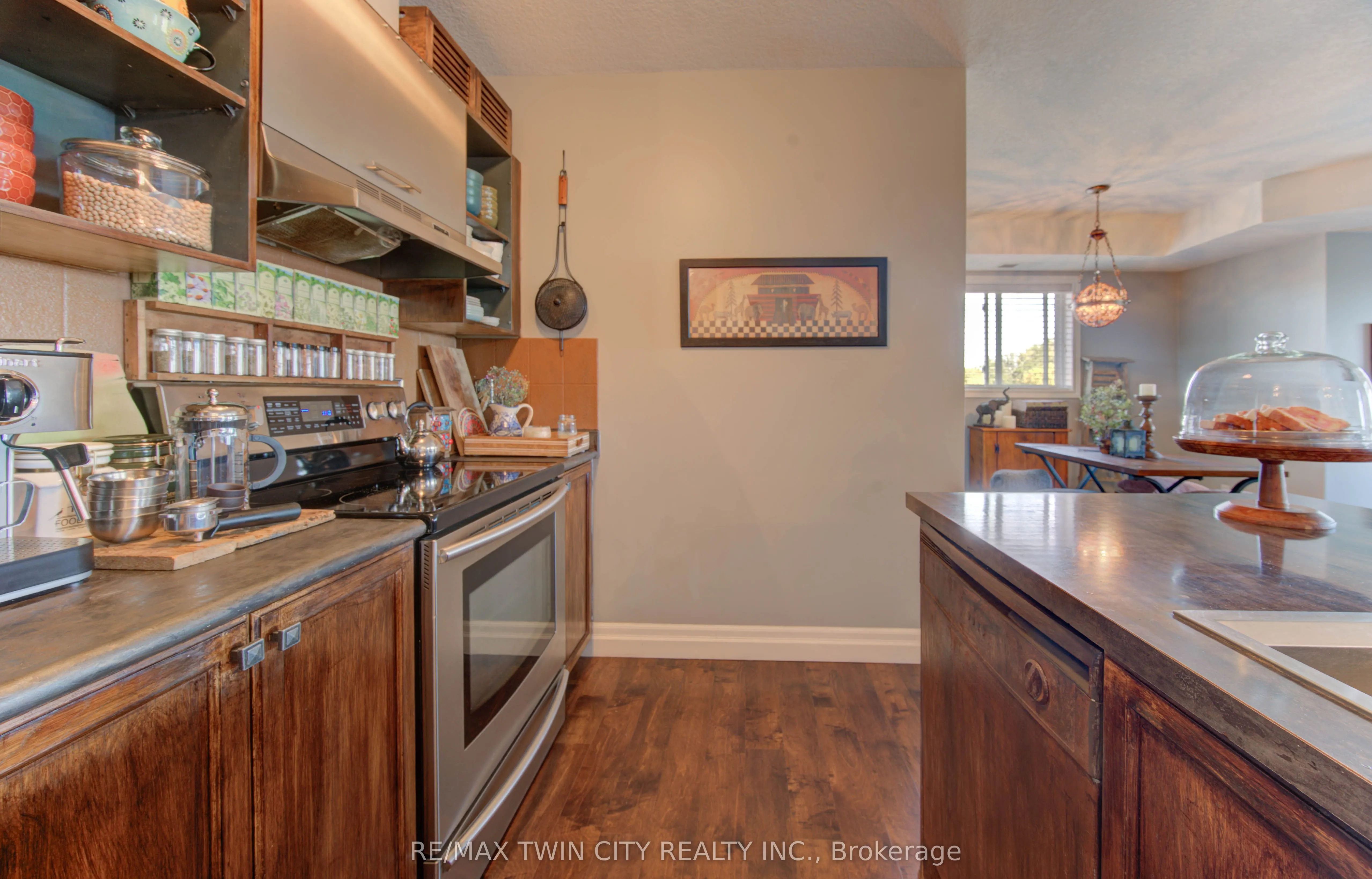 345 Briarmeadow Drive, #402
