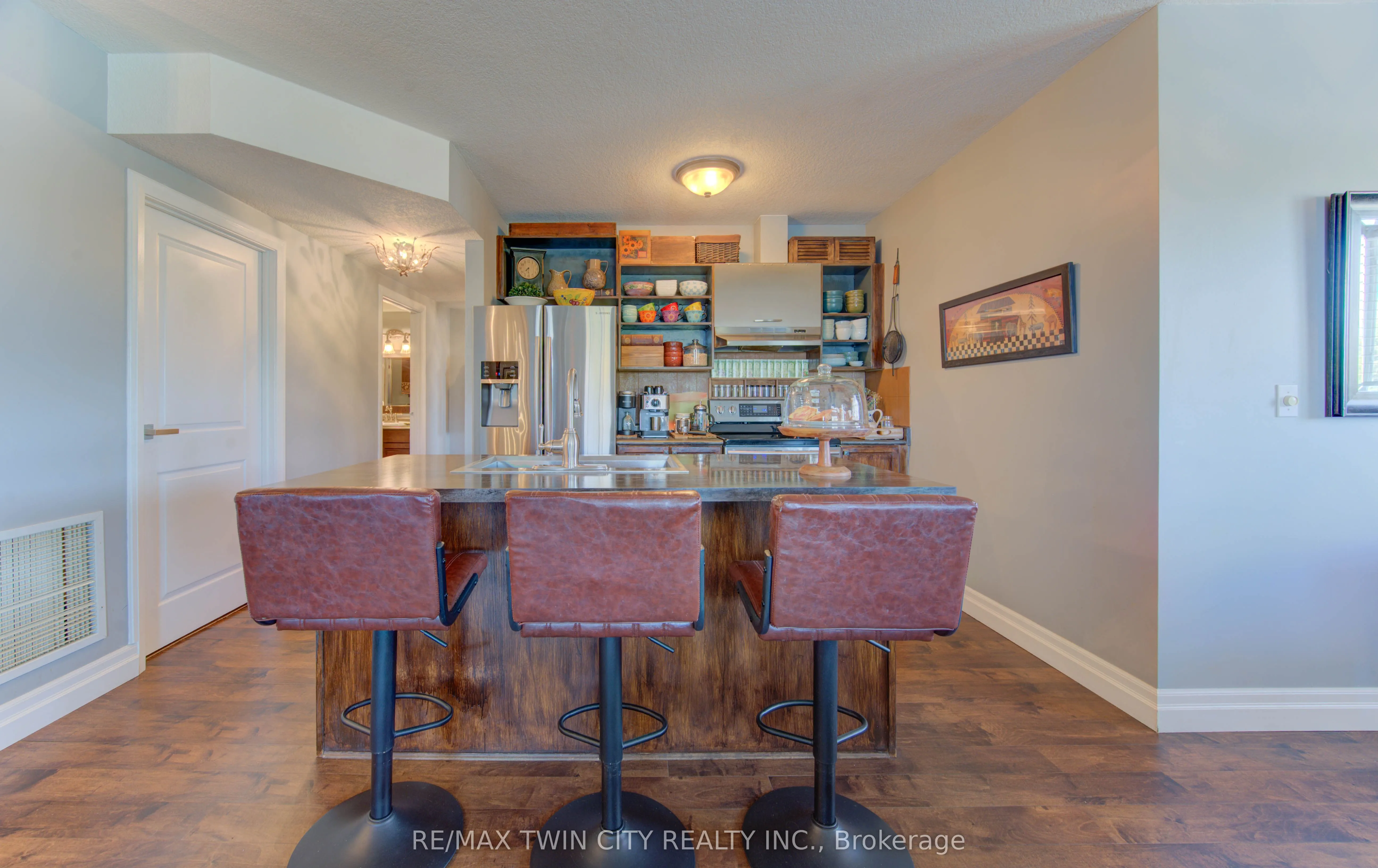 345 Briarmeadow Drive, #402