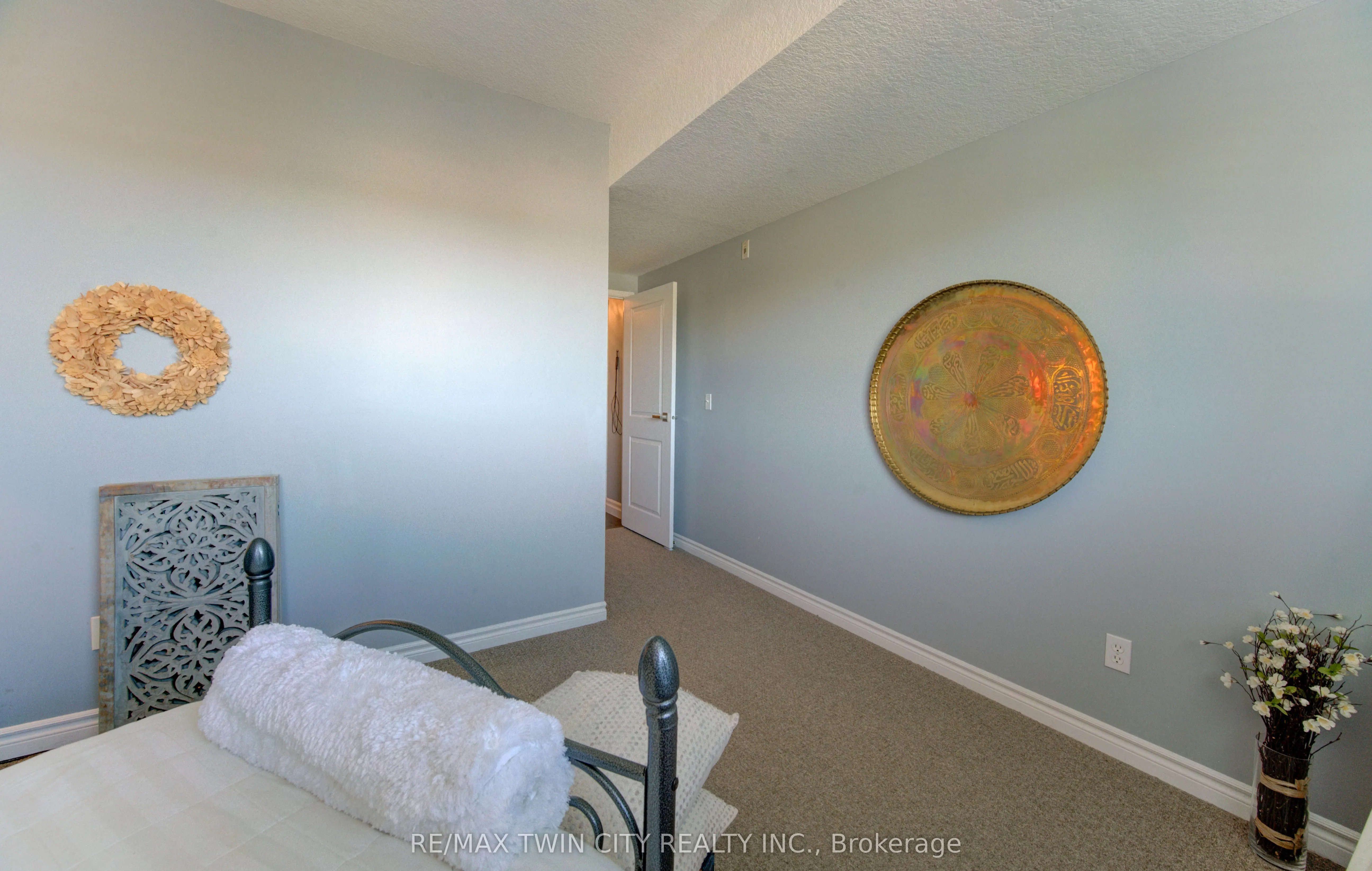 345 Briarmeadow Drive, #402