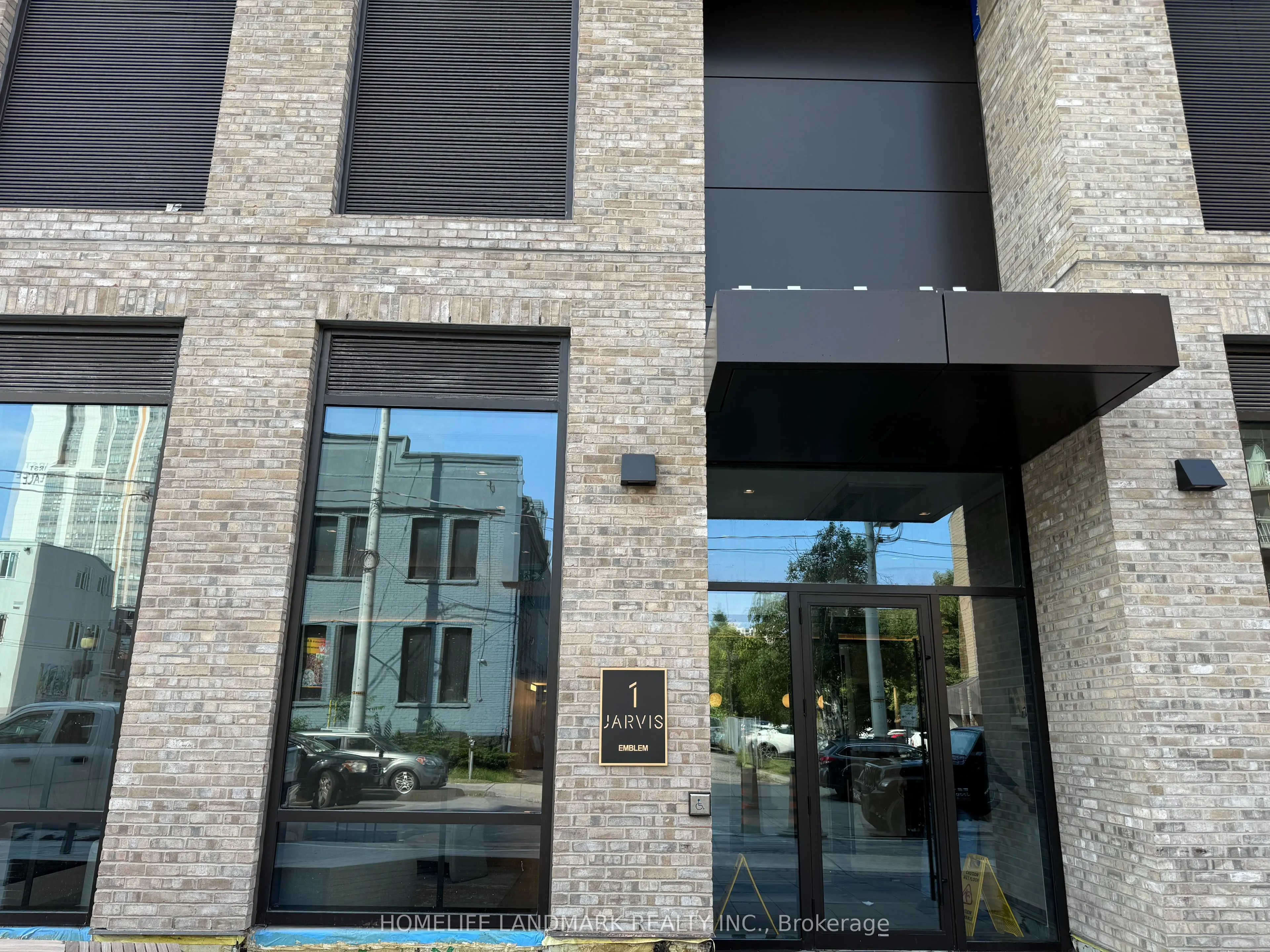 1 Jarvis Street, #909