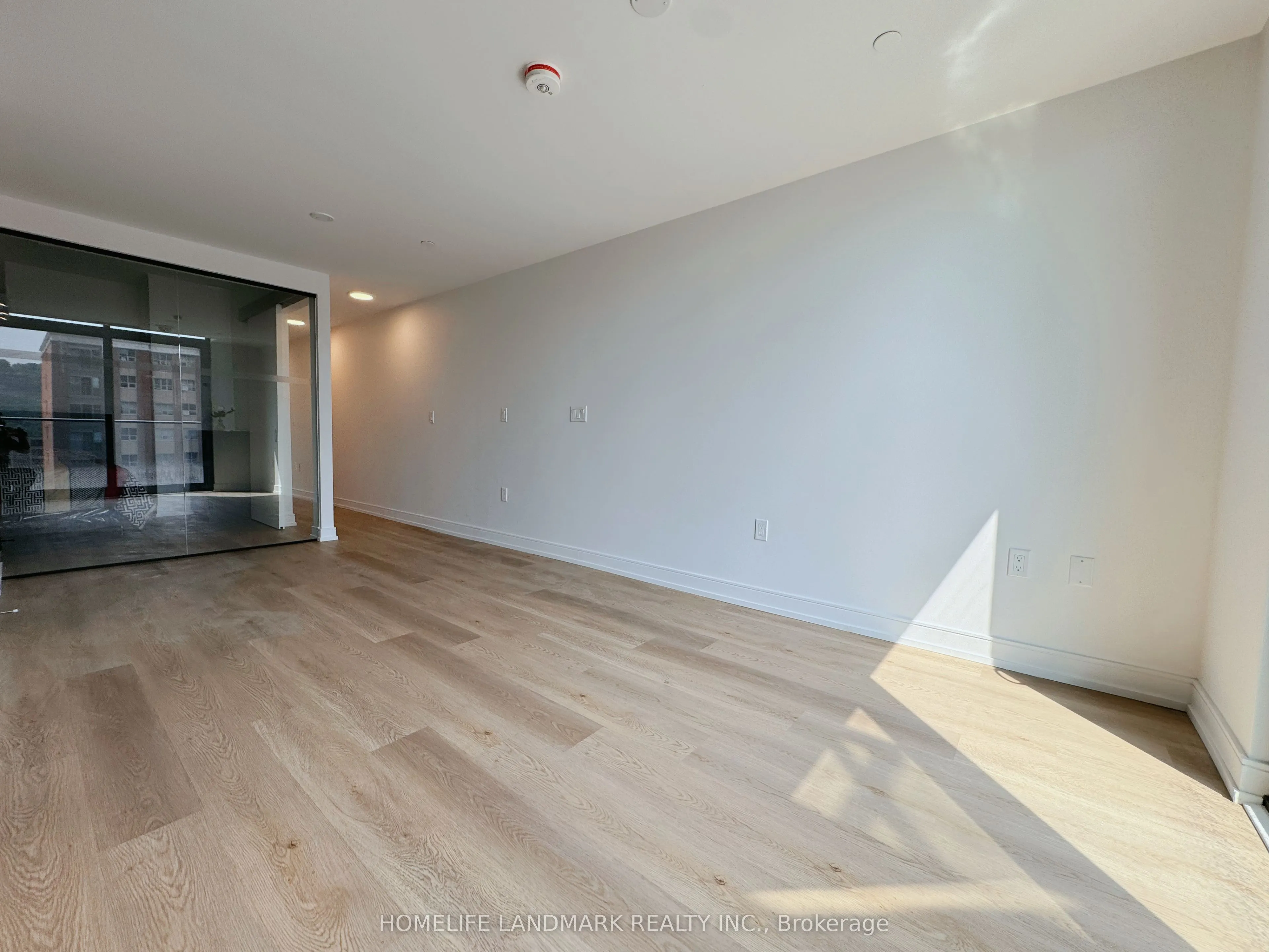 1 Jarvis Street, #909