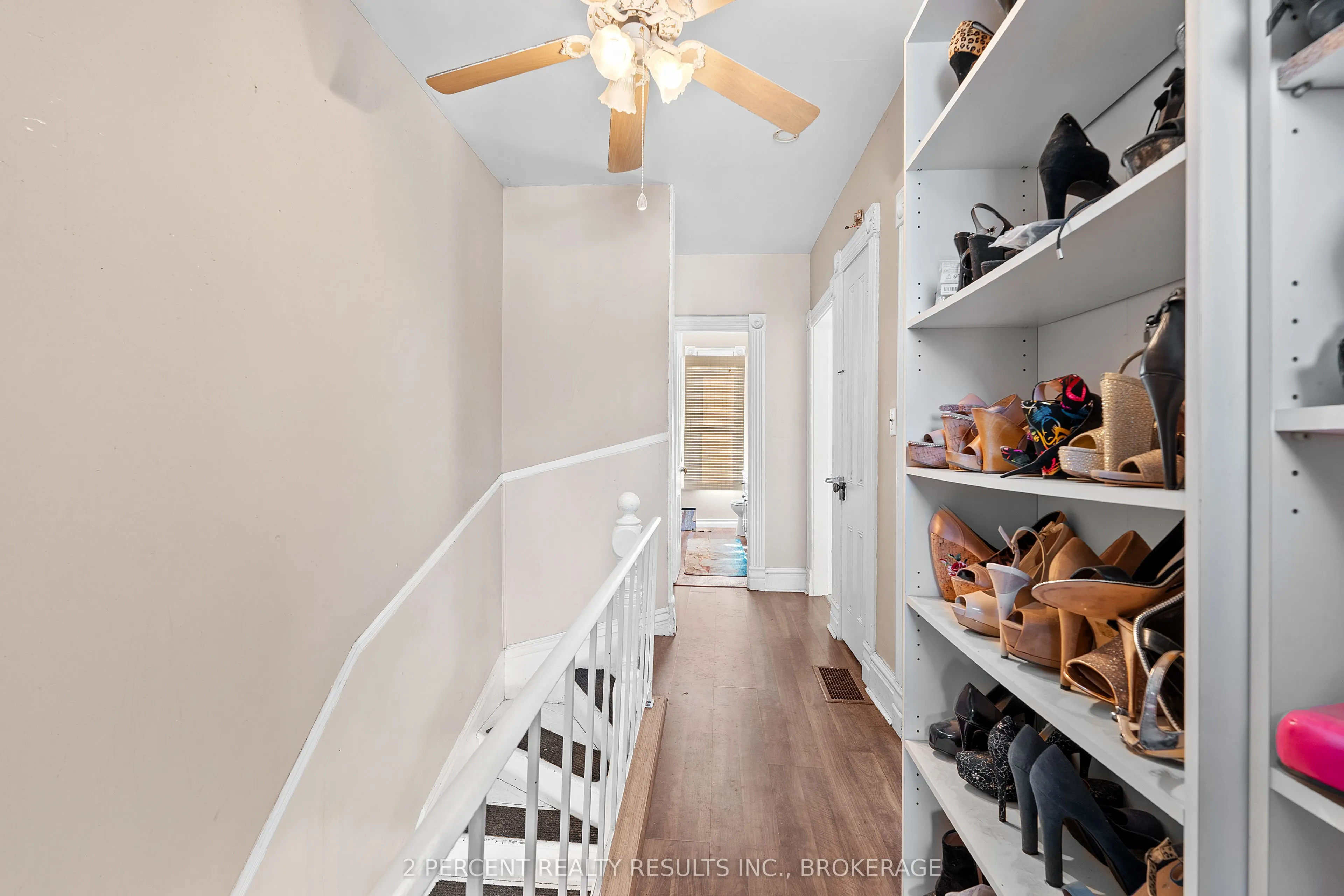 145 Pearl Street W