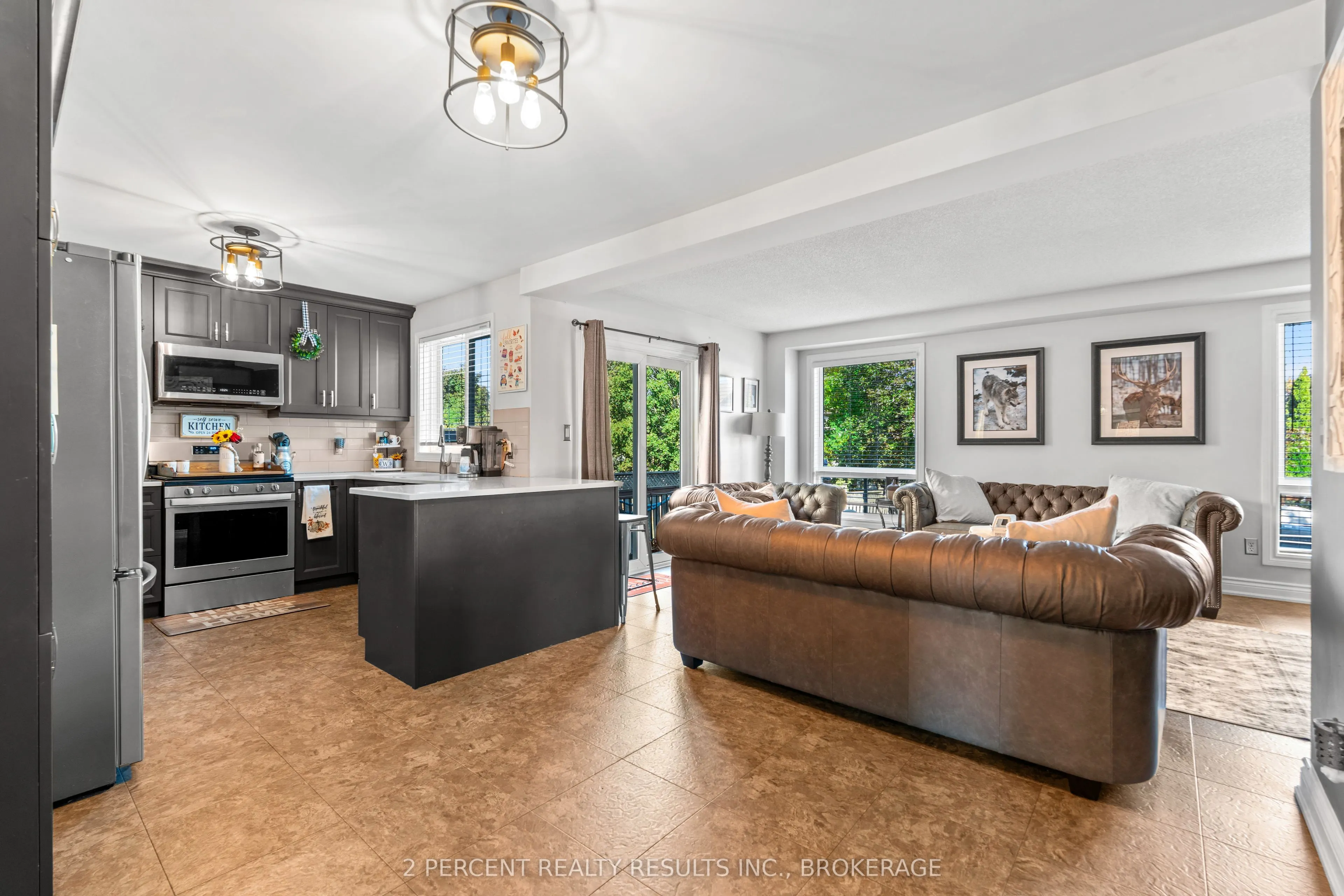 1405 Fisher Crescent