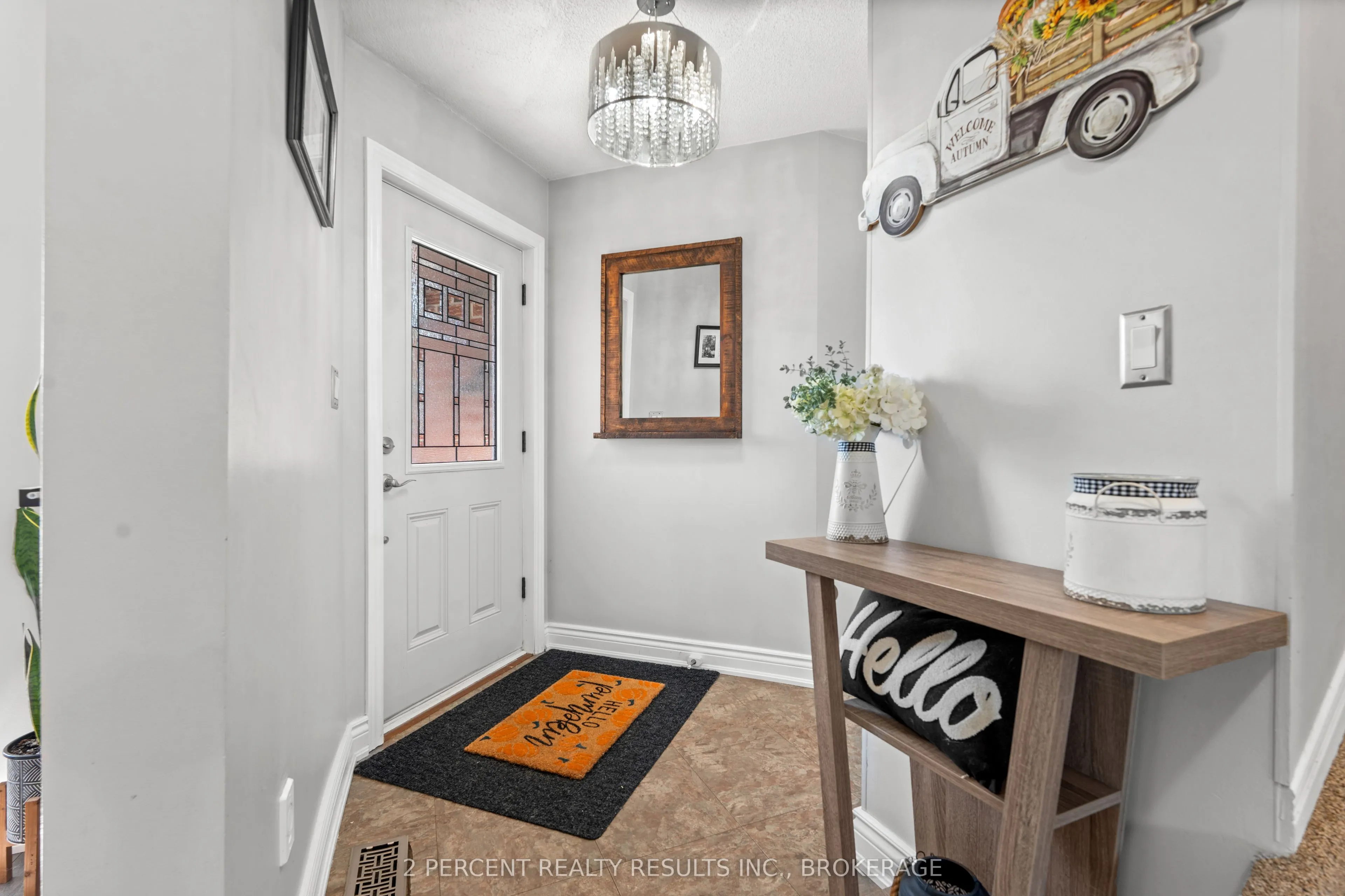 1405 Fisher Crescent