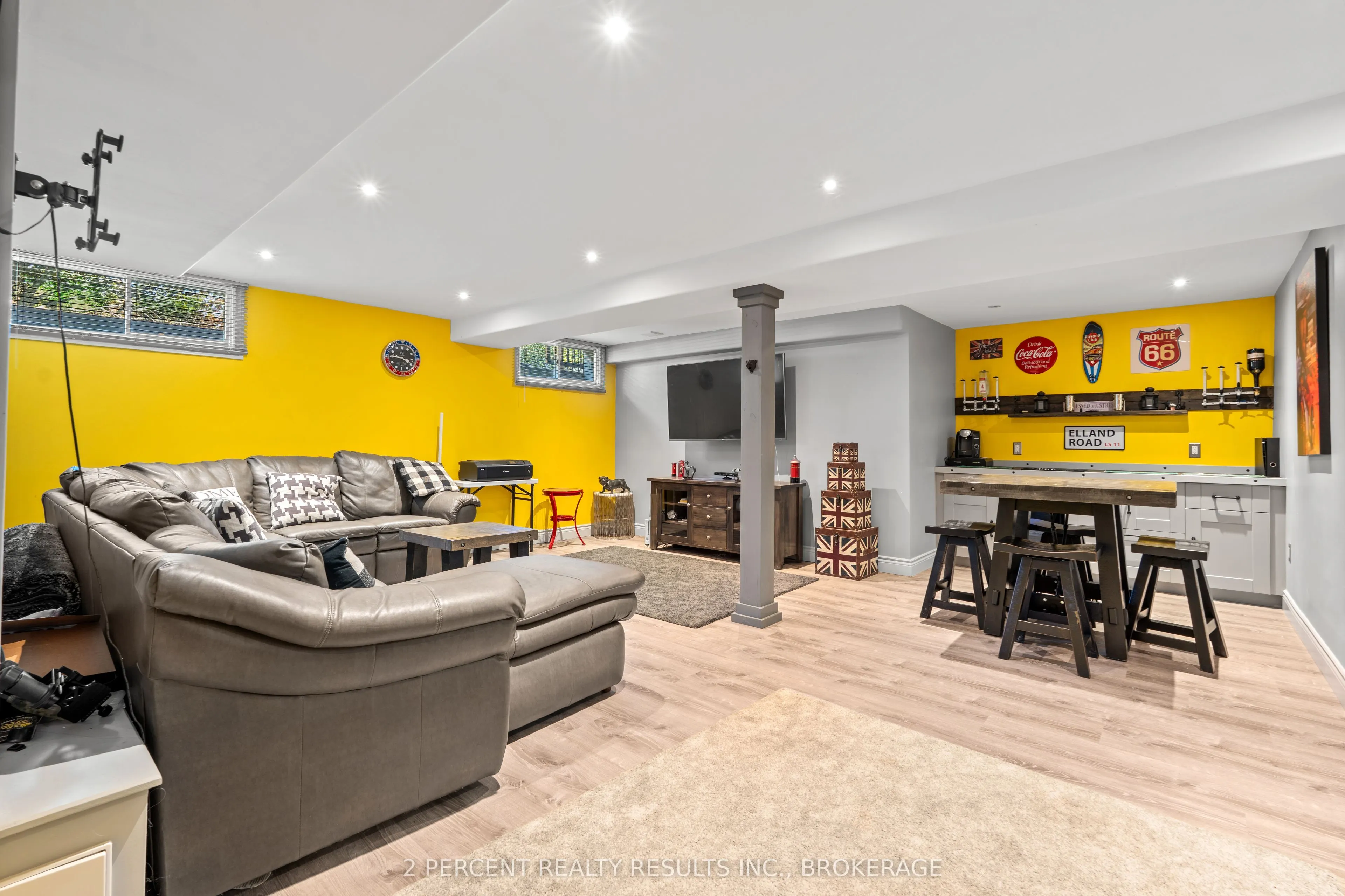 1405 Fisher Crescent