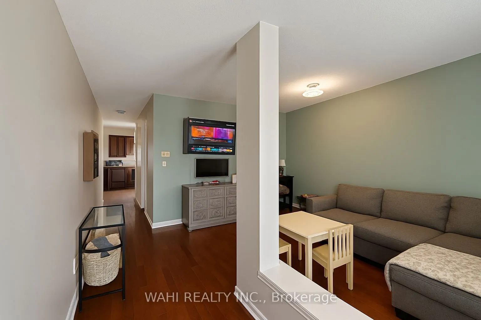 8 Lockport Way