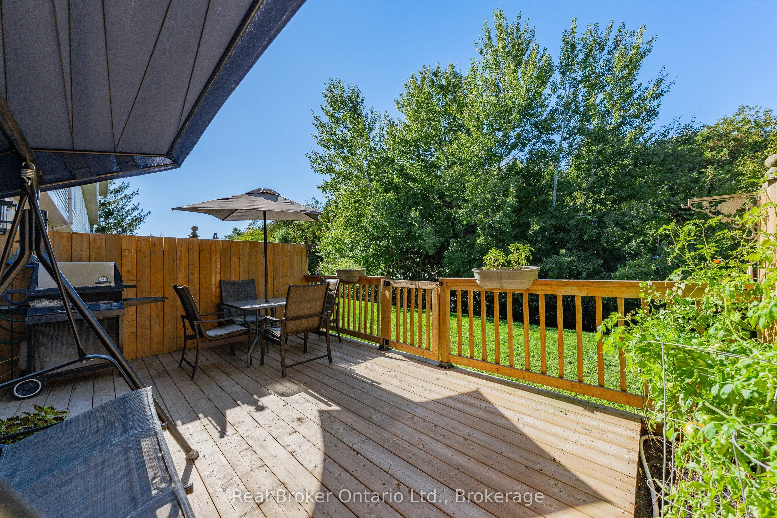 320 Alma Street, #10