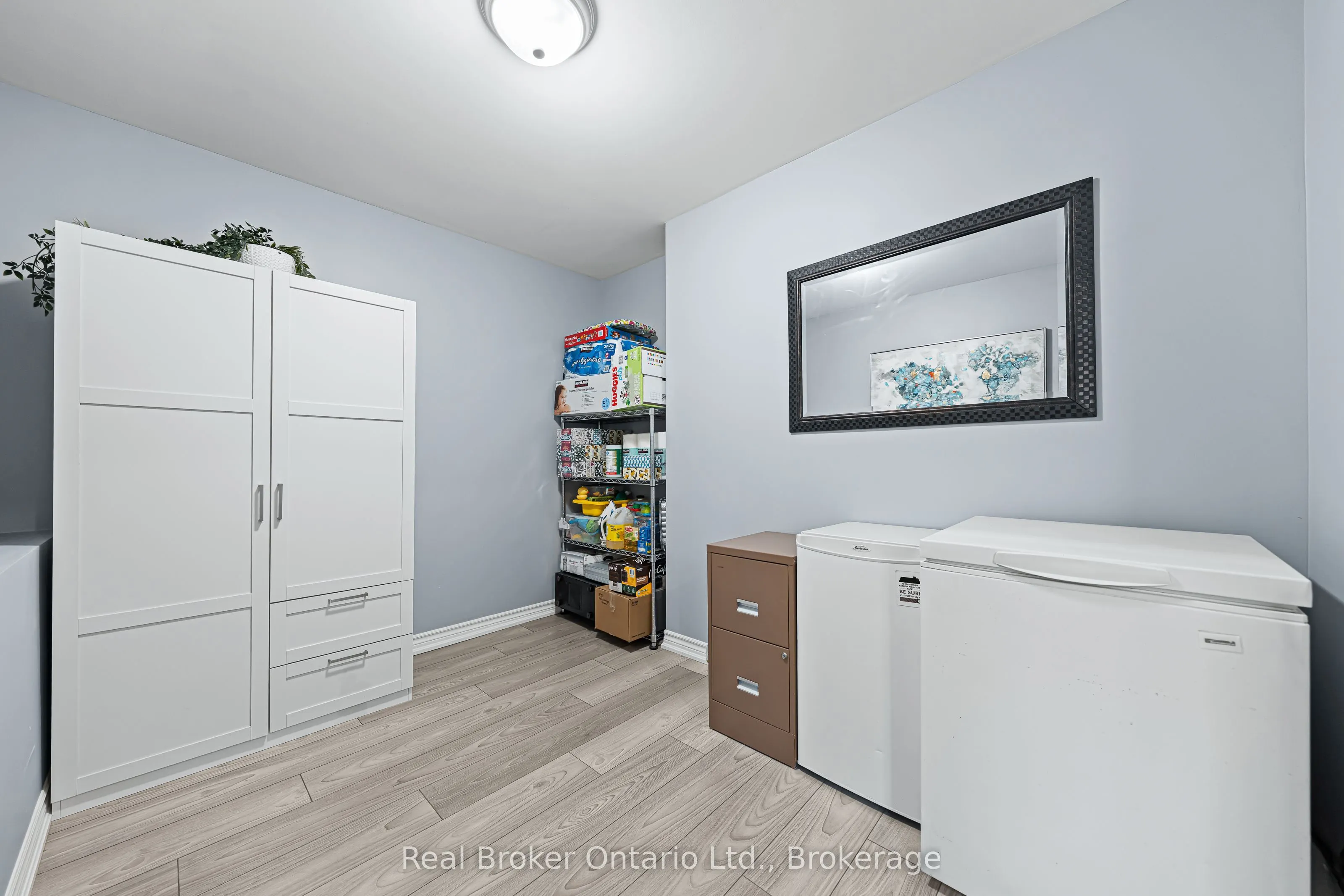 320 Alma Street, #10