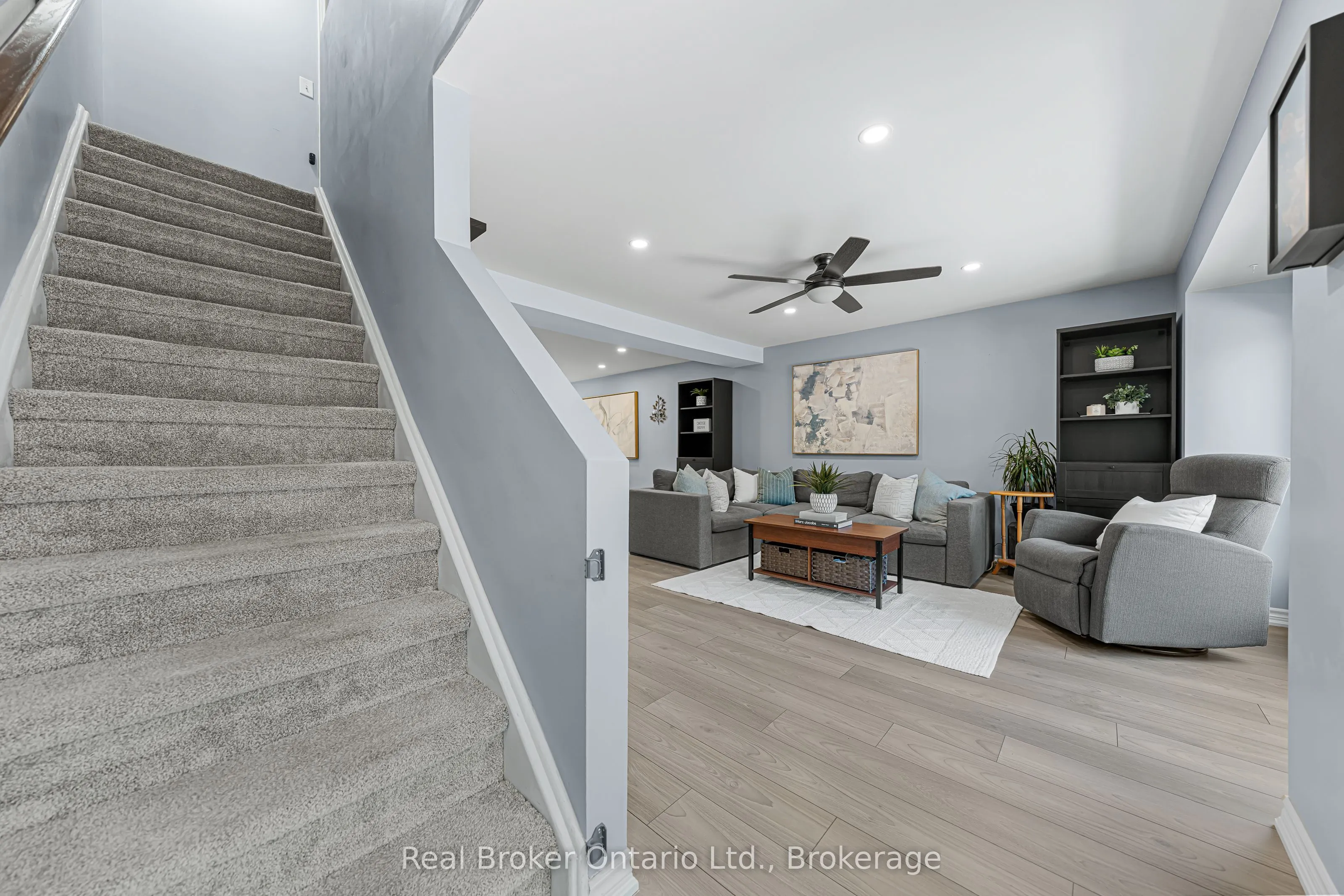 320 Alma Street, #10