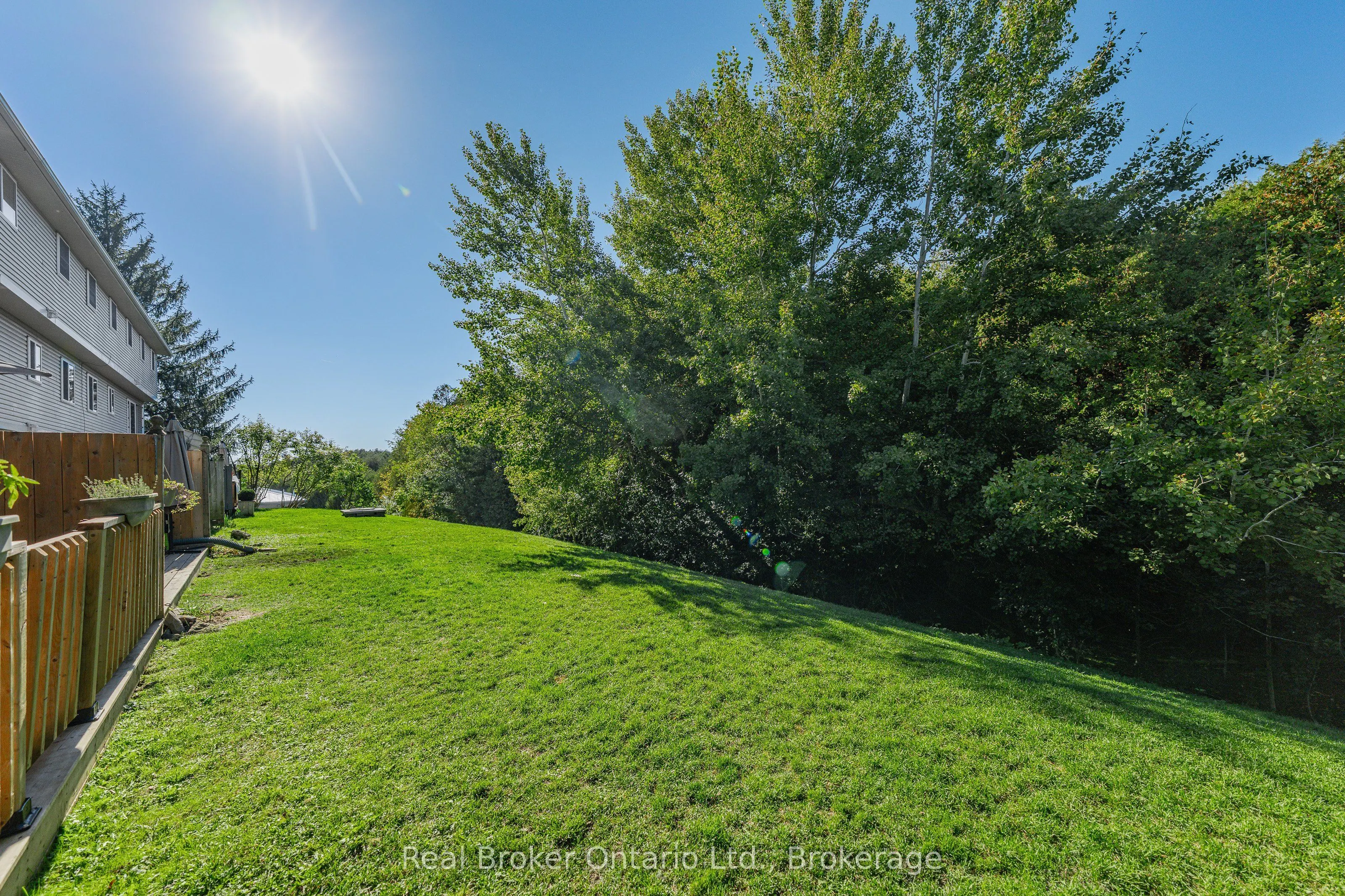 320 Alma Street, #10