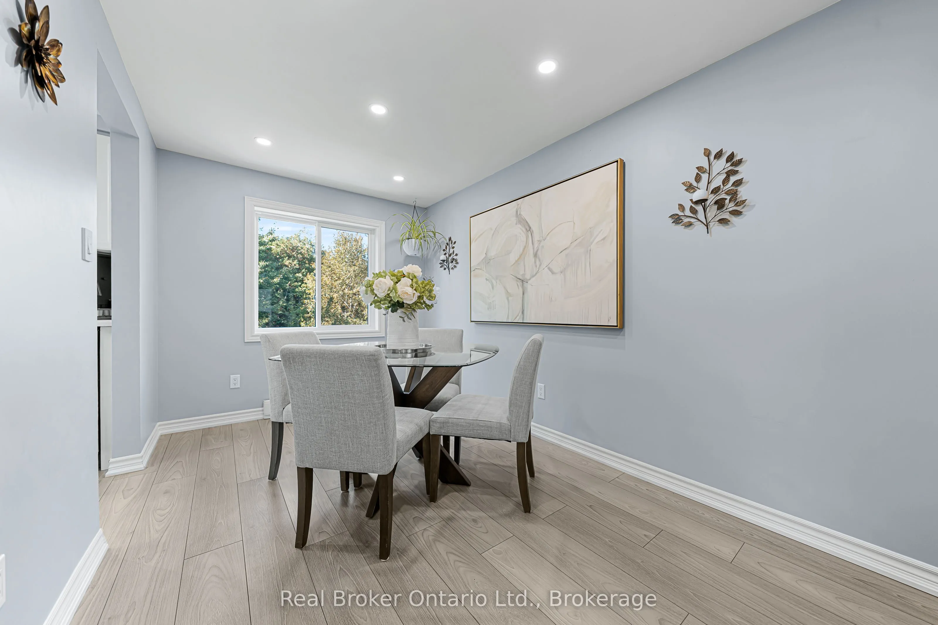 320 Alma Street, #10