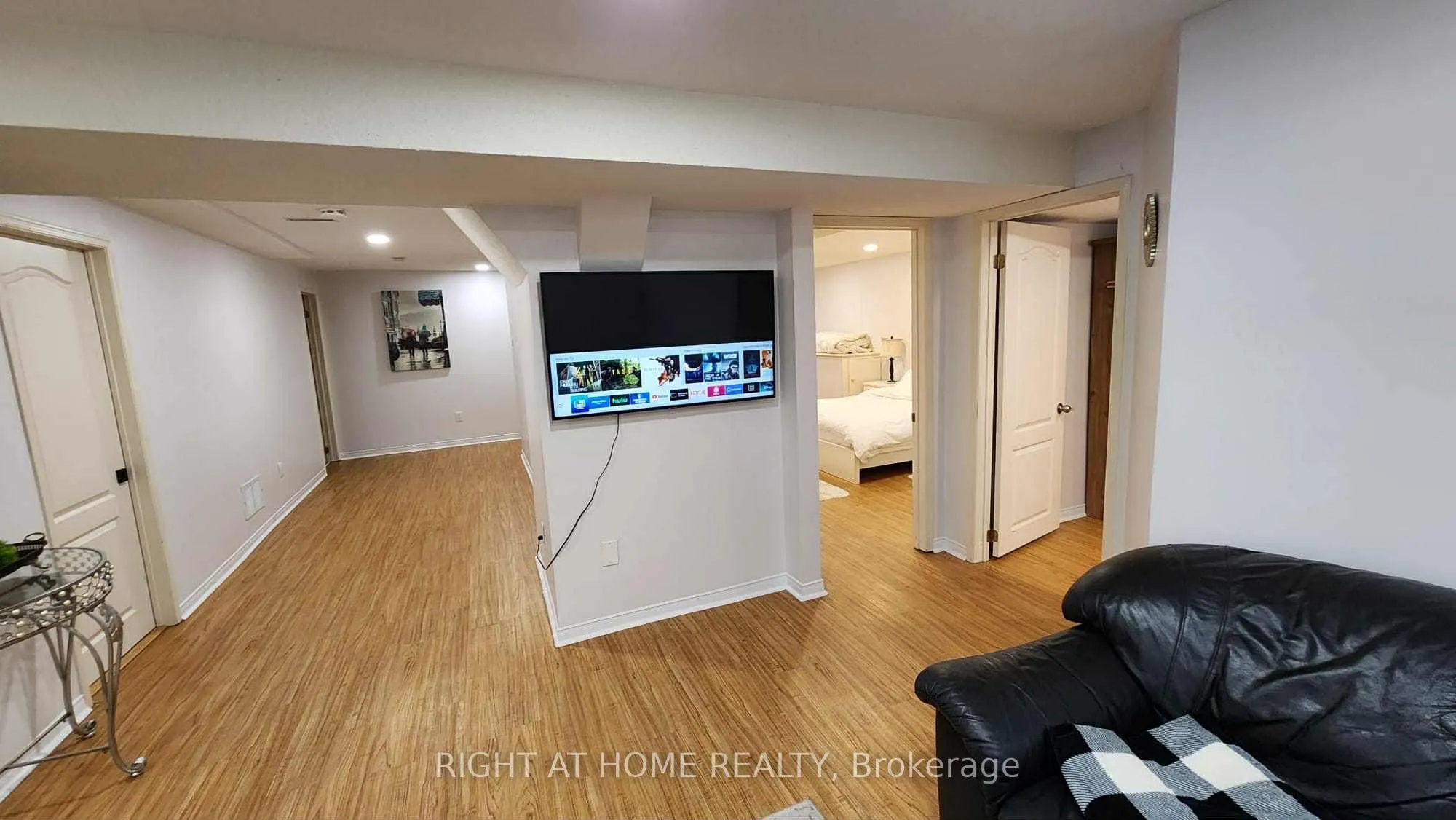 44 Meadowlands Boulevard, #BASEMENT