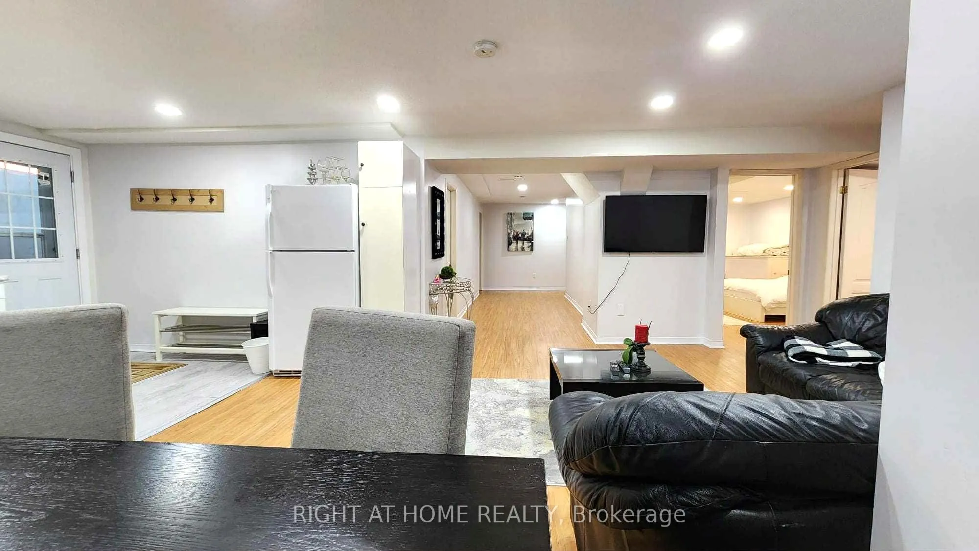 44 Meadowlands Boulevard, #BASEMENT