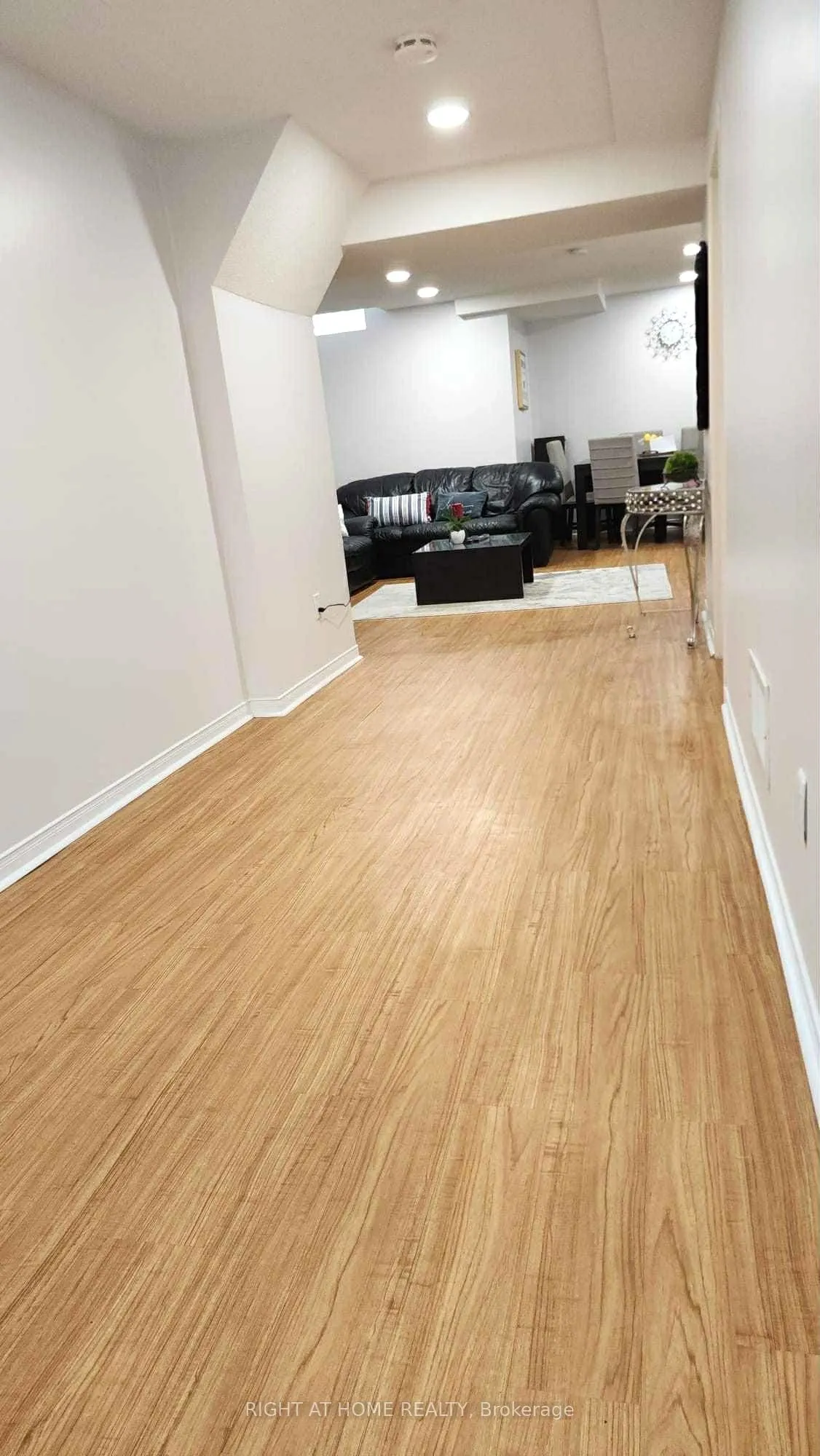 44 Meadowlands Boulevard, #BASEMENT