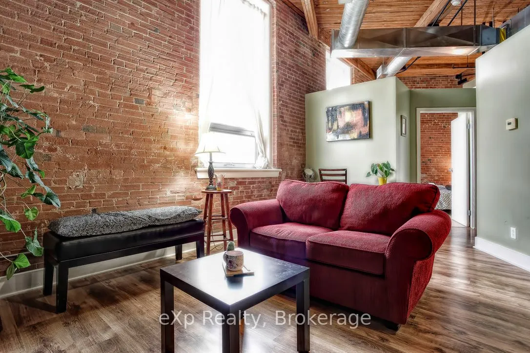 26 Ontario Street, #111