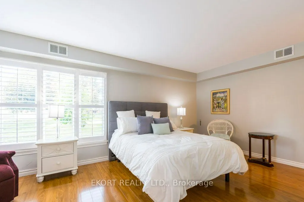 179 Herchimer Avenue, #19