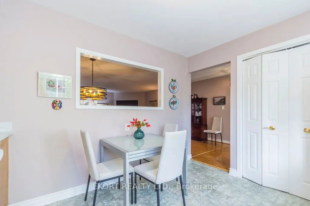 179 Herchimer Avenue, #19