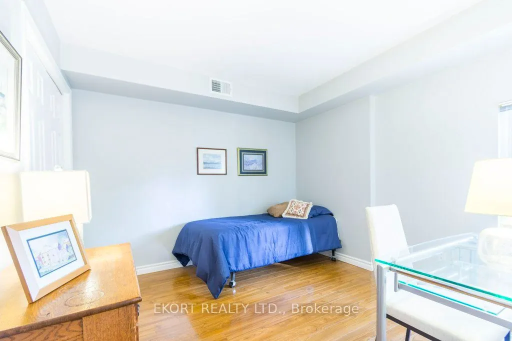 179 Herchimer Avenue, #19