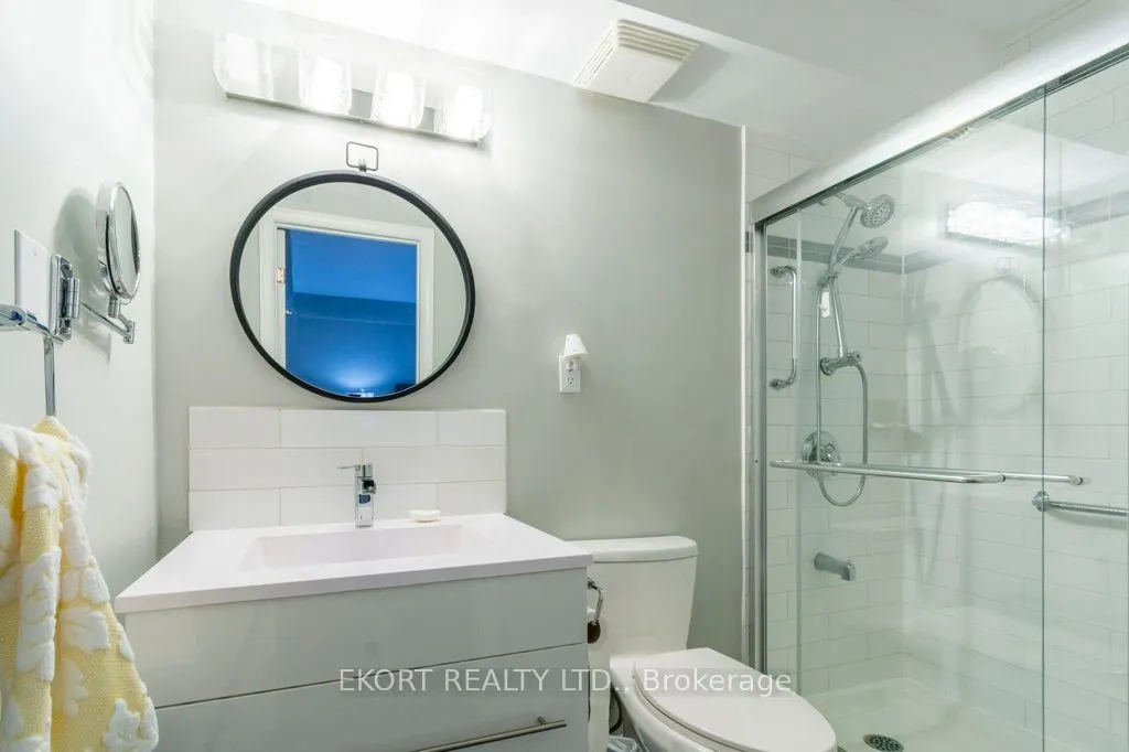 179 Herchimer Avenue, #19