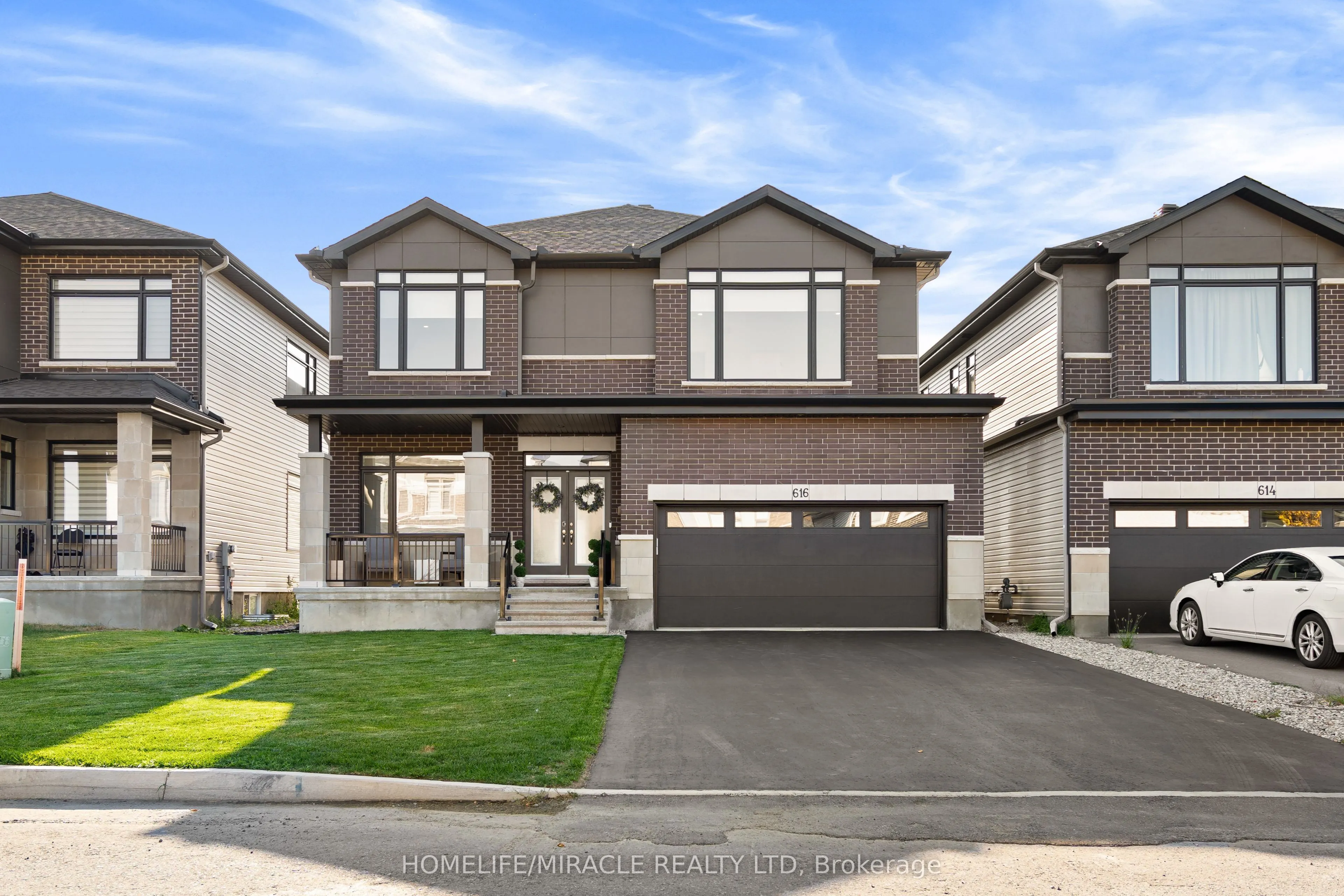 616 Kenabeek Terrace E