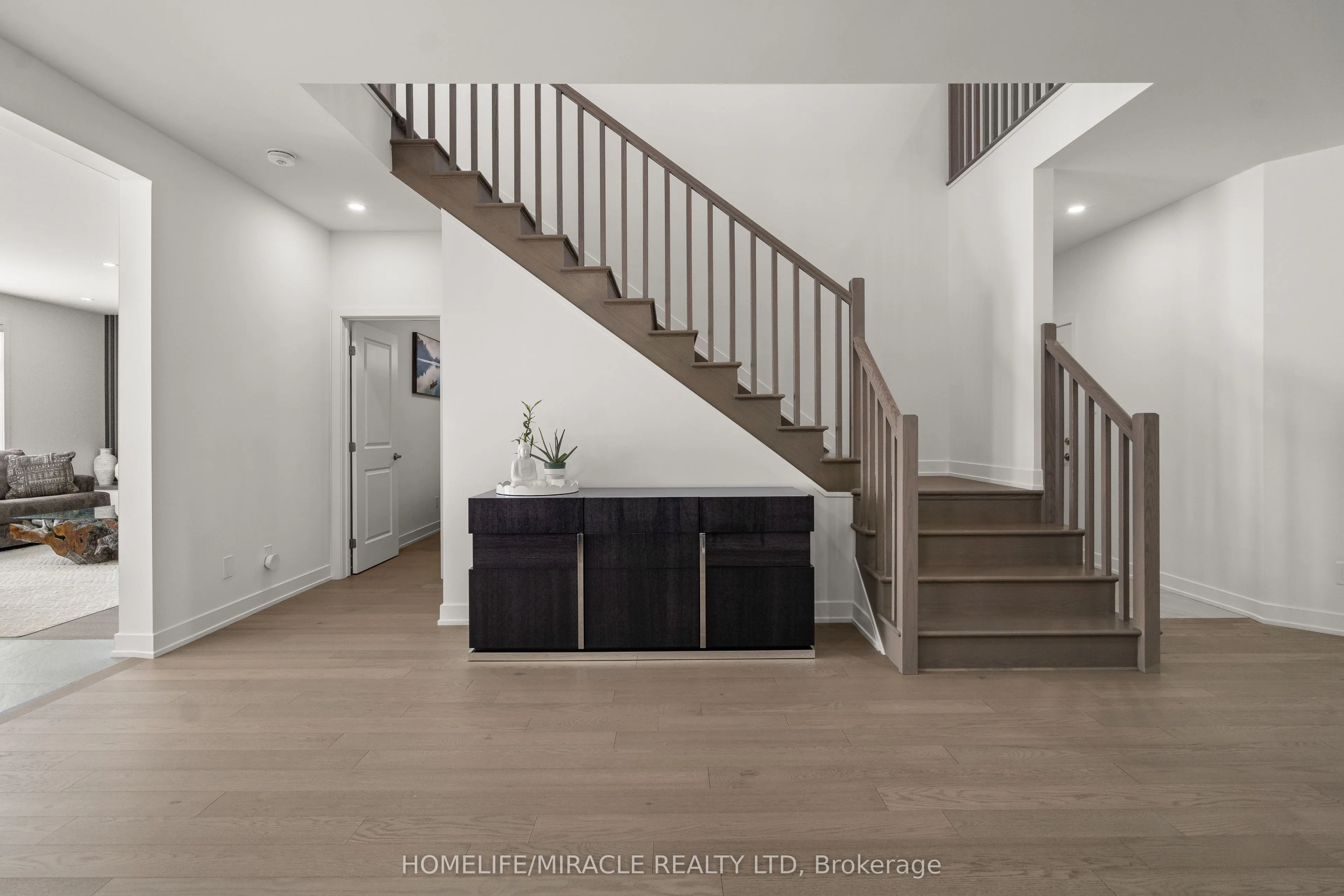 616 Kenabeek Terrace E