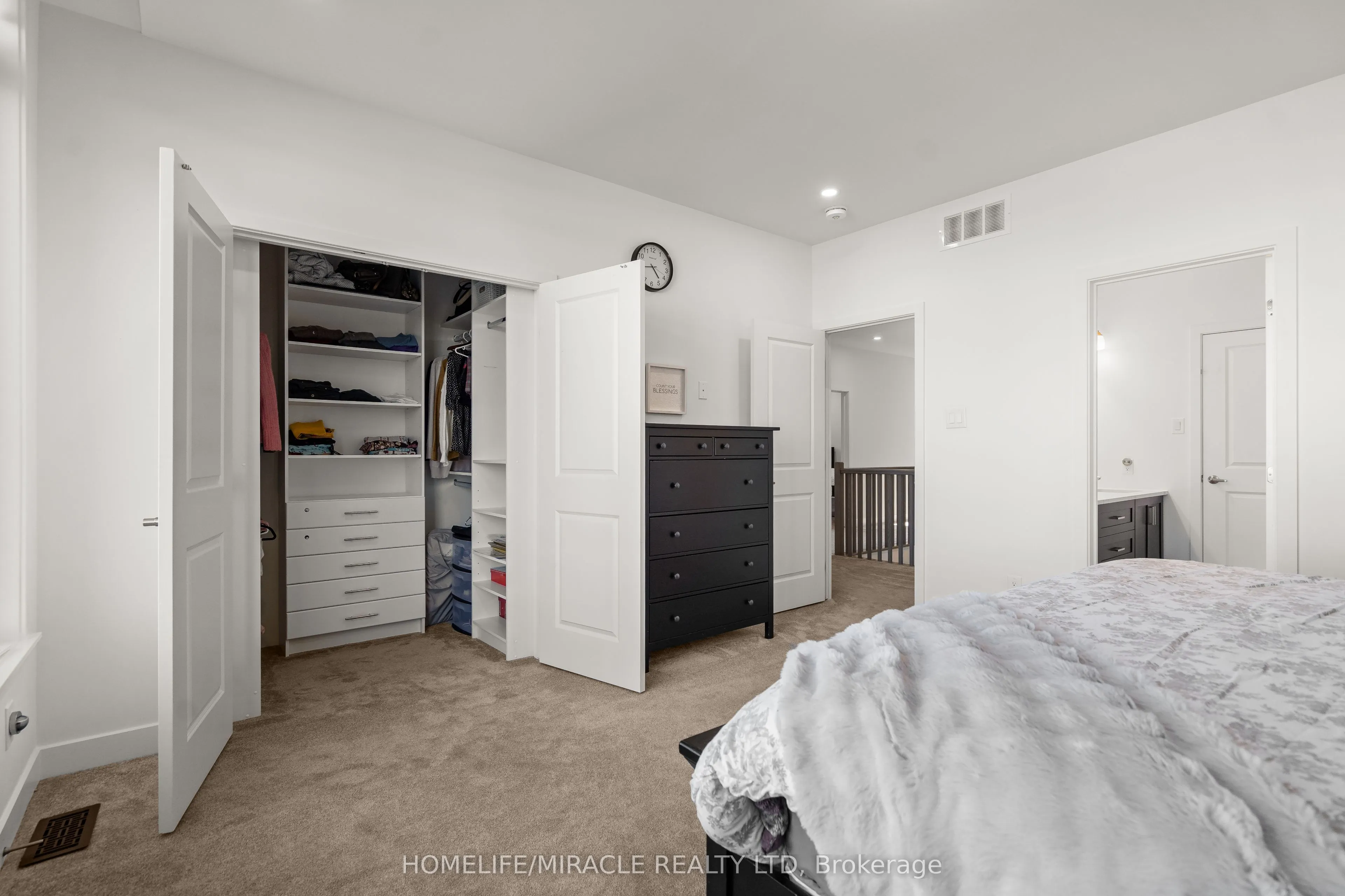 616 Kenabeek Terrace E