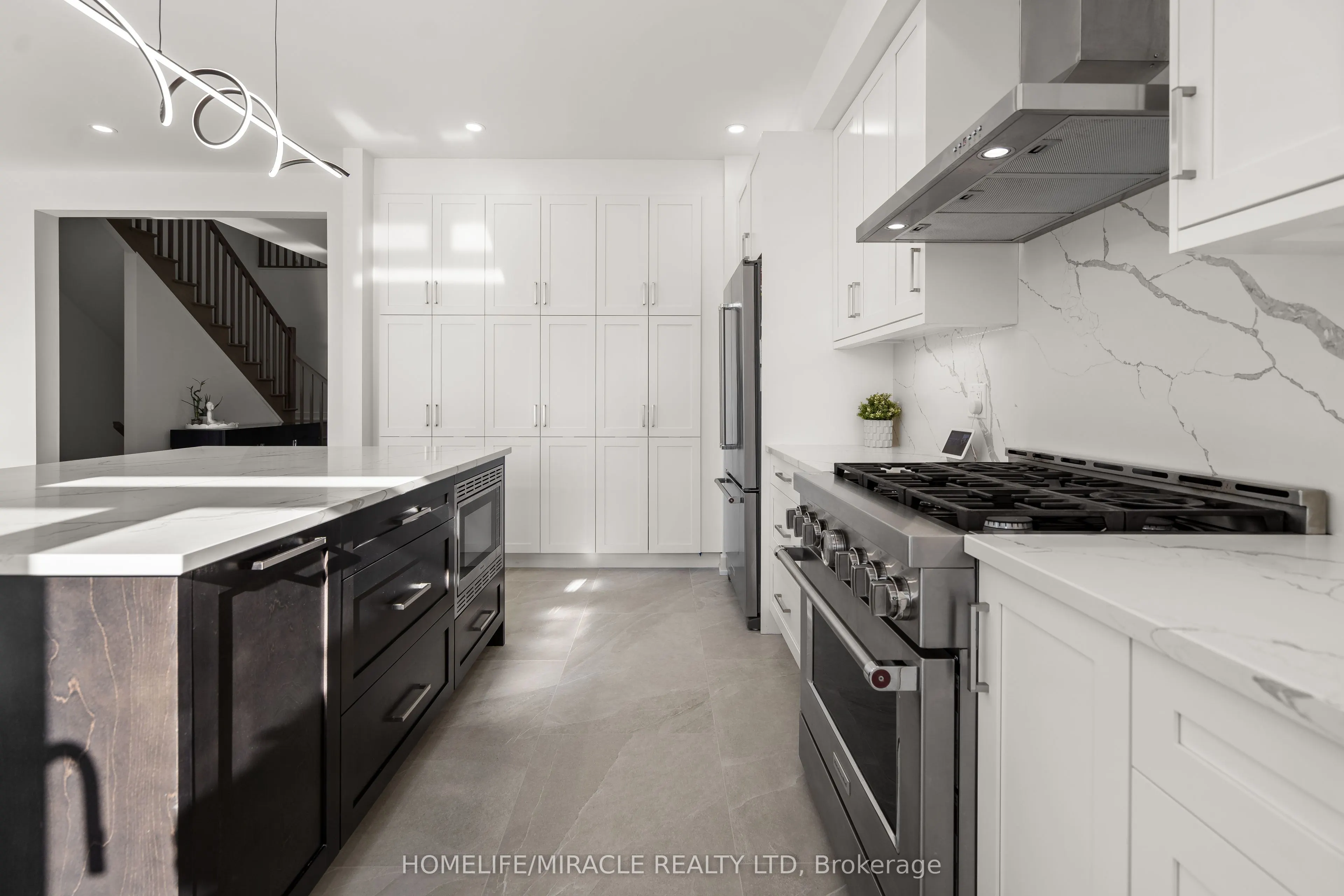 616 Kenabeek Terrace E