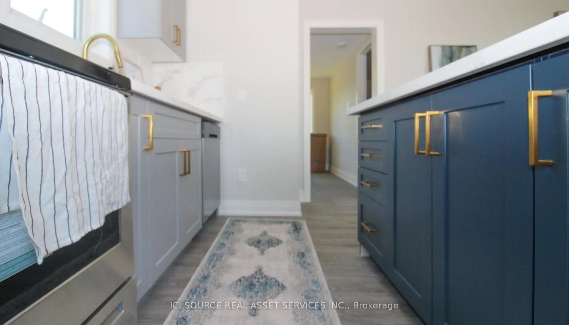 291 Stewart Street, #7