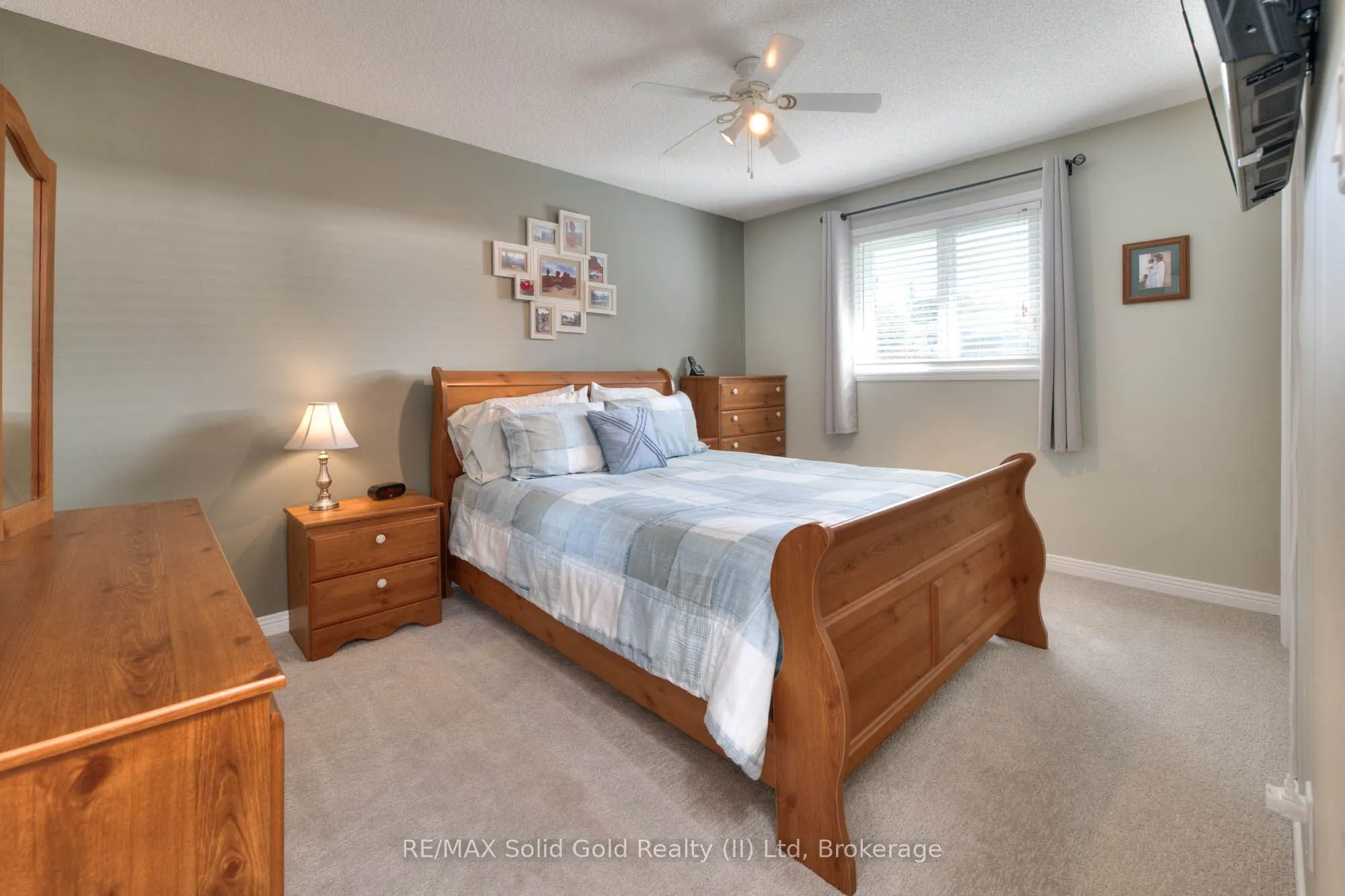 621 Sprucehurst Crescent