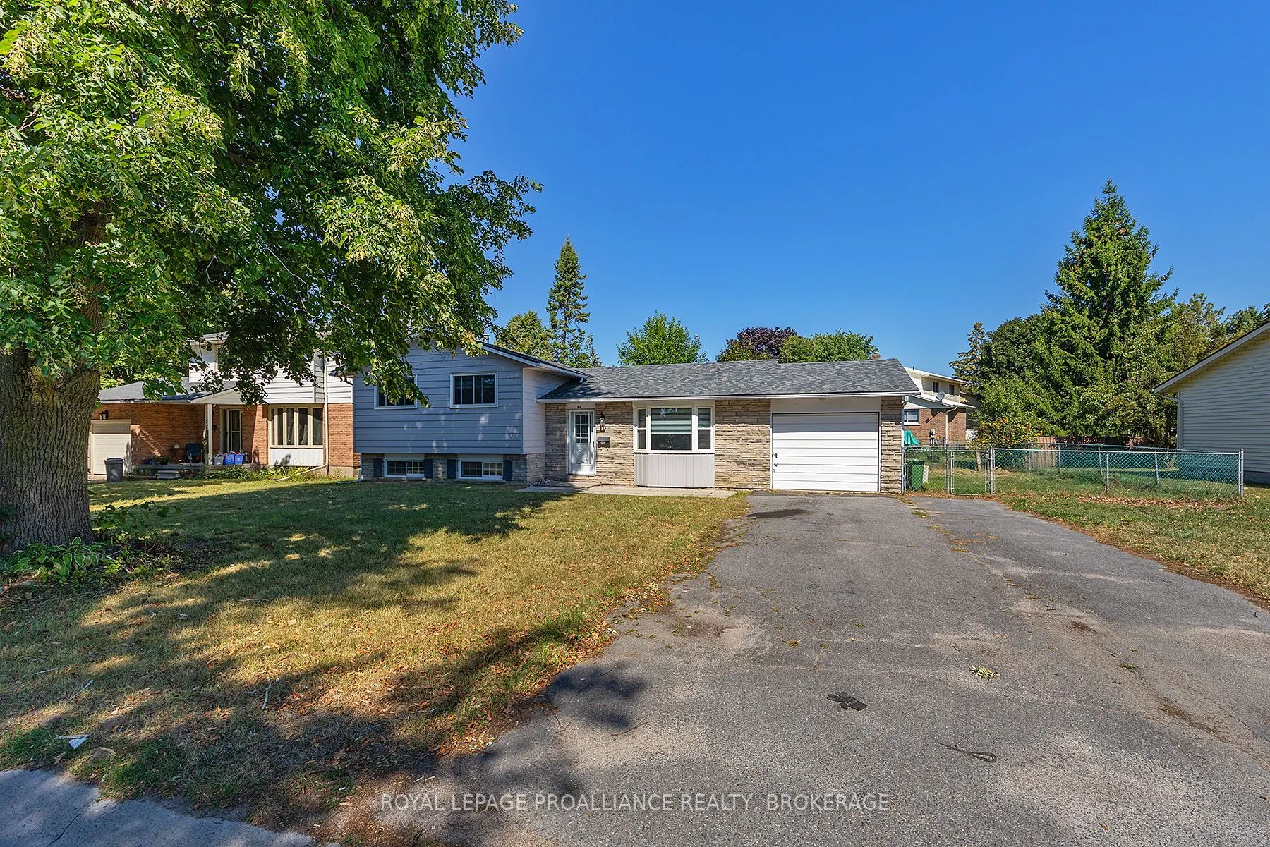 63 Old Oak Road