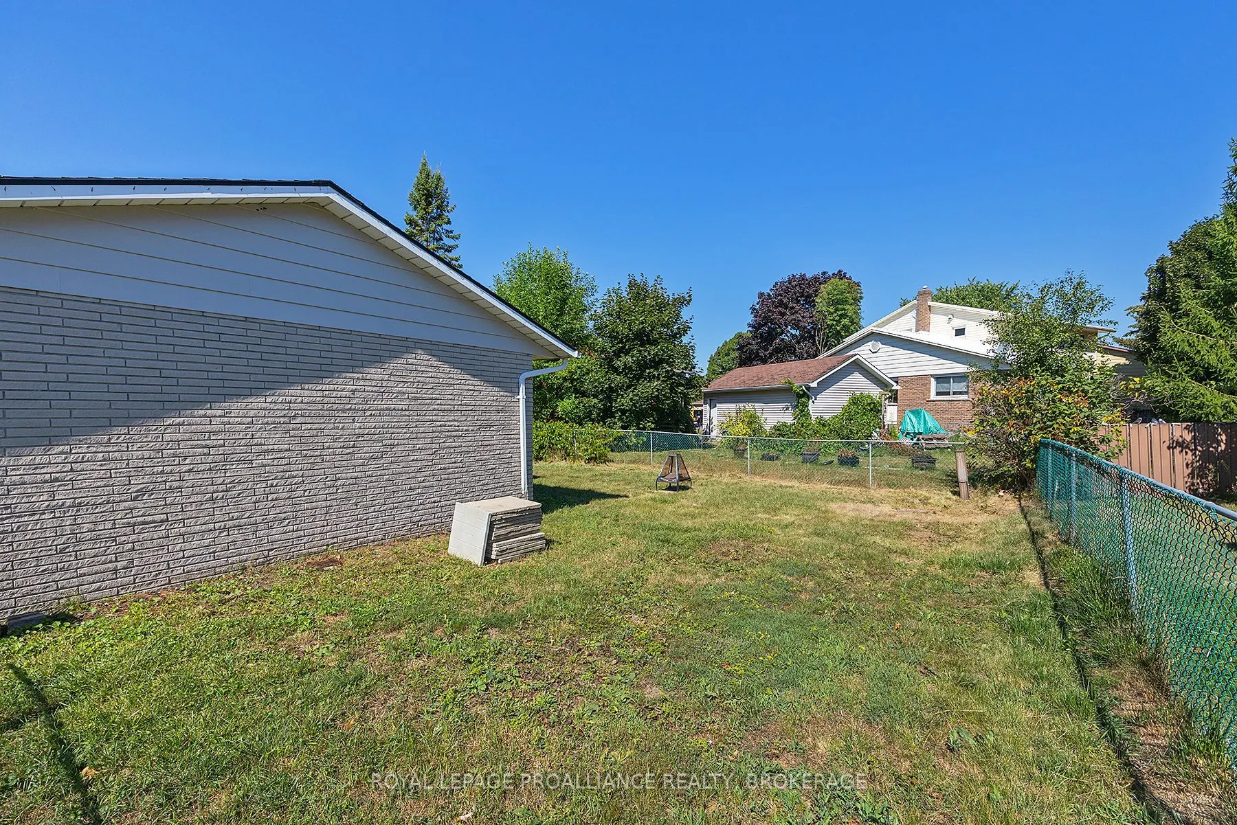 63 Old Oak Road