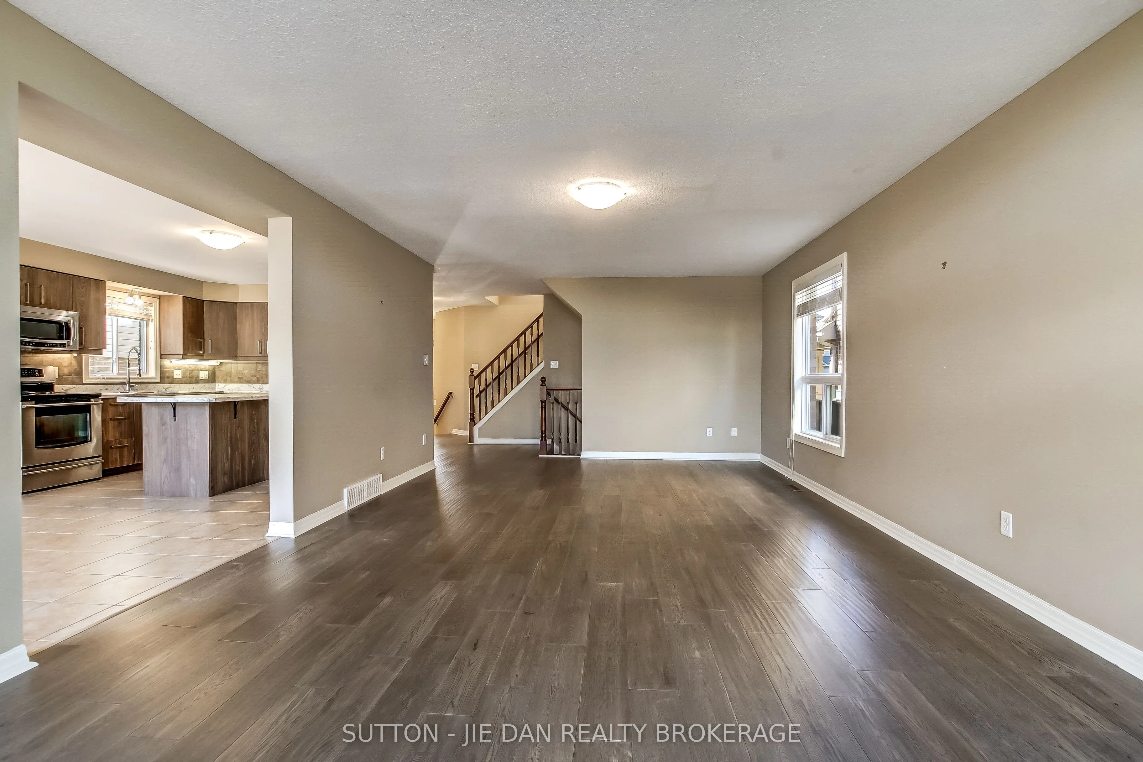 3196 POMEROY Lane