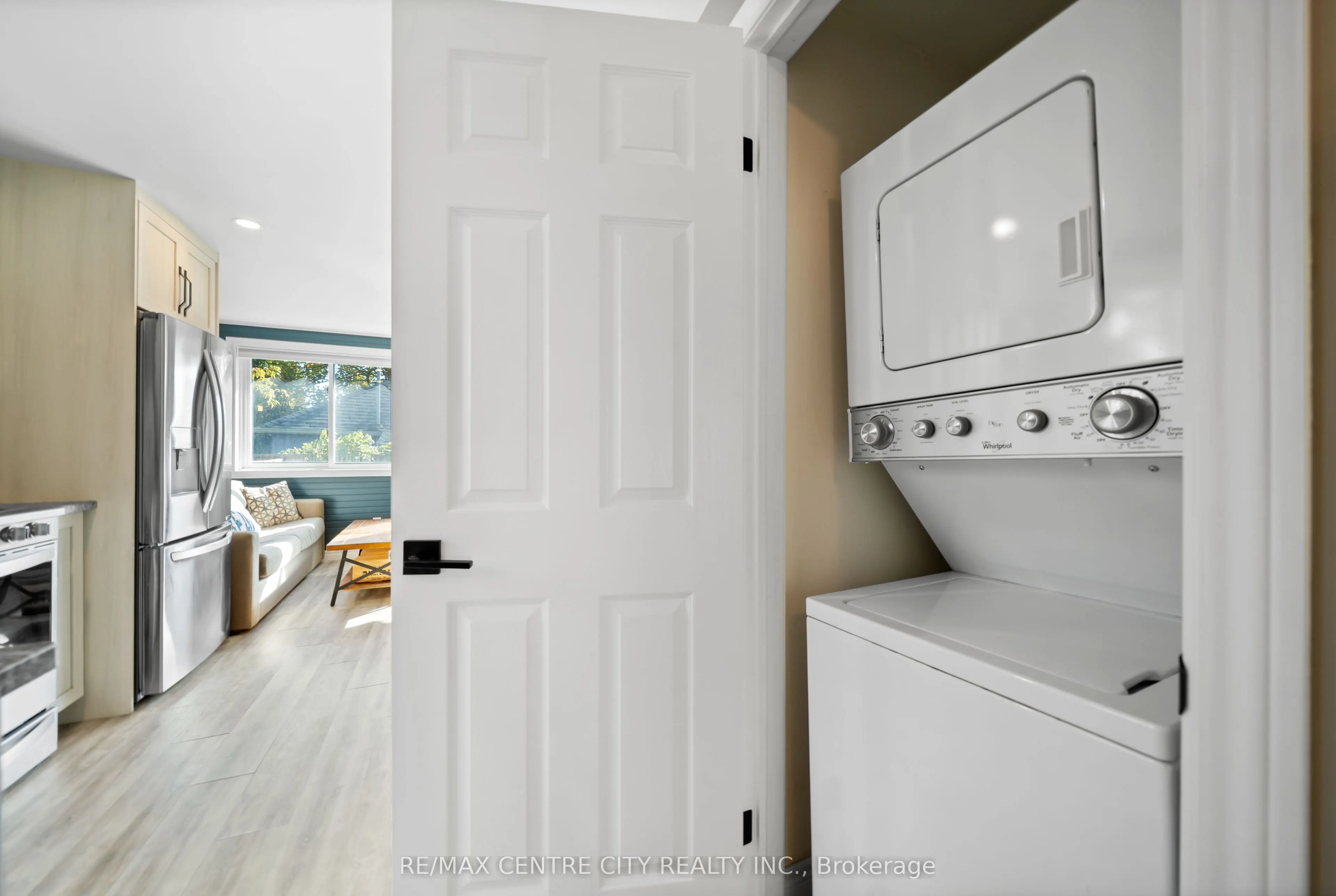 417 Edith Cavell Boulevard