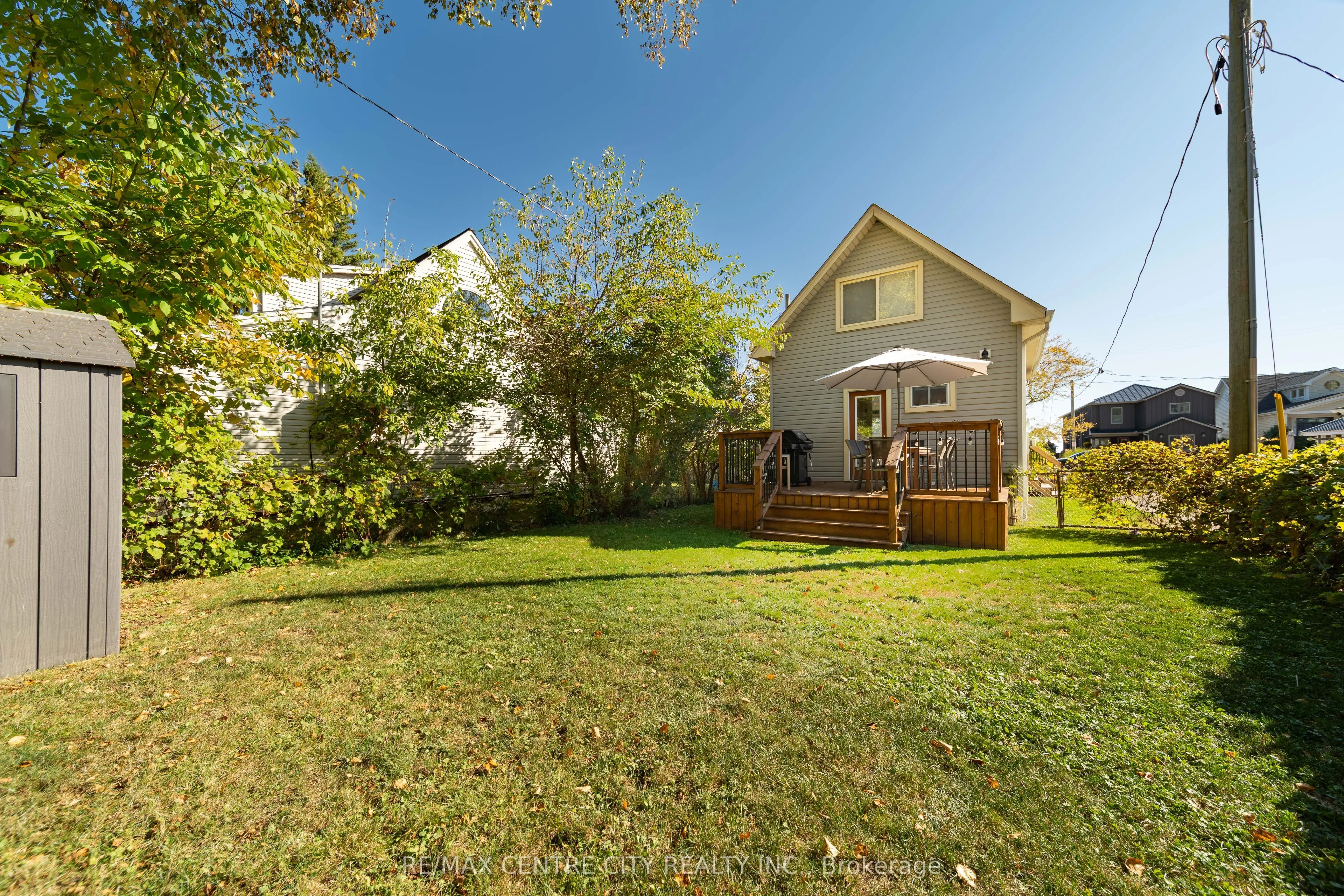 417 Edith Cavell Boulevard