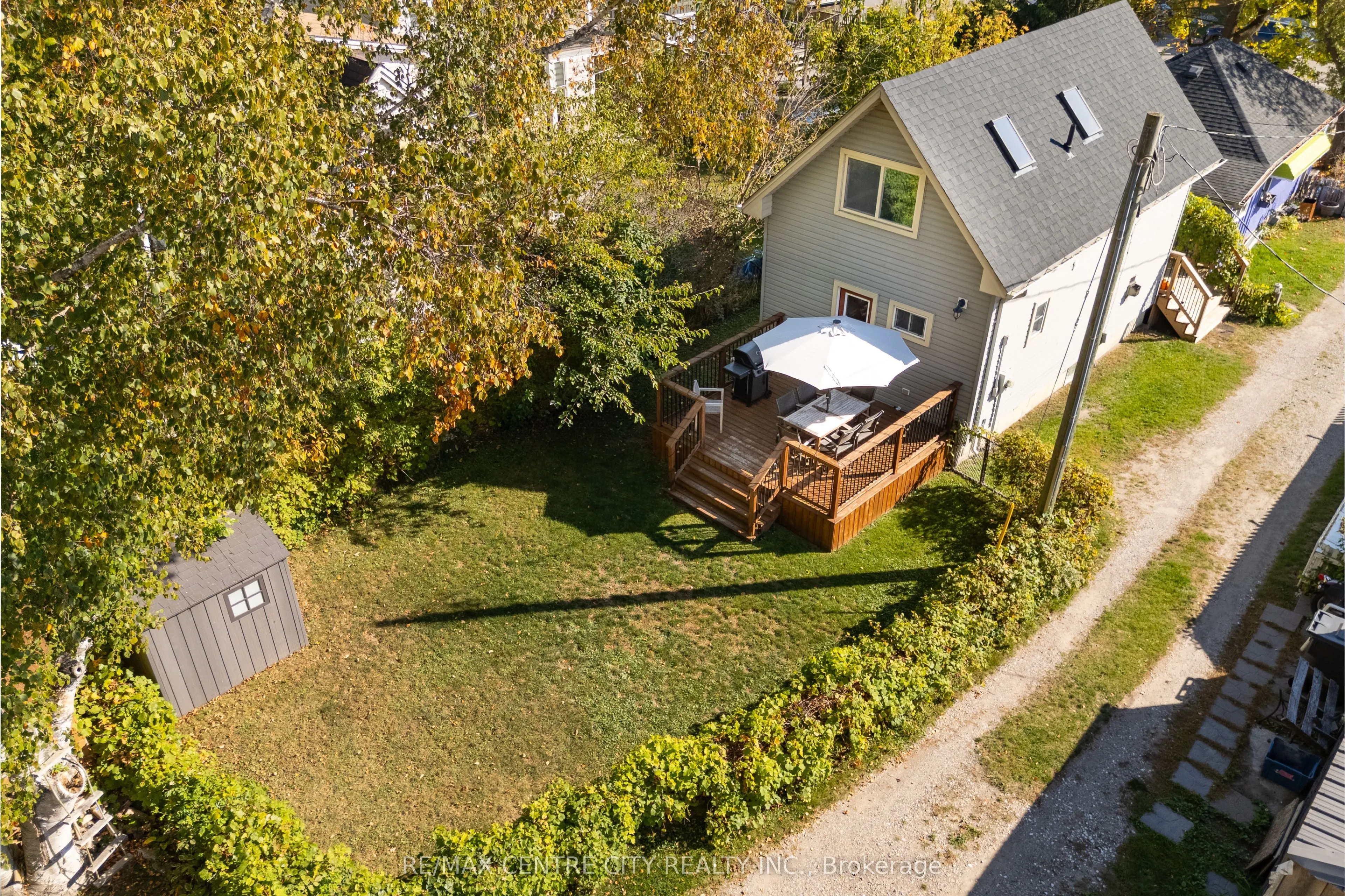 417 Edith Cavell Boulevard